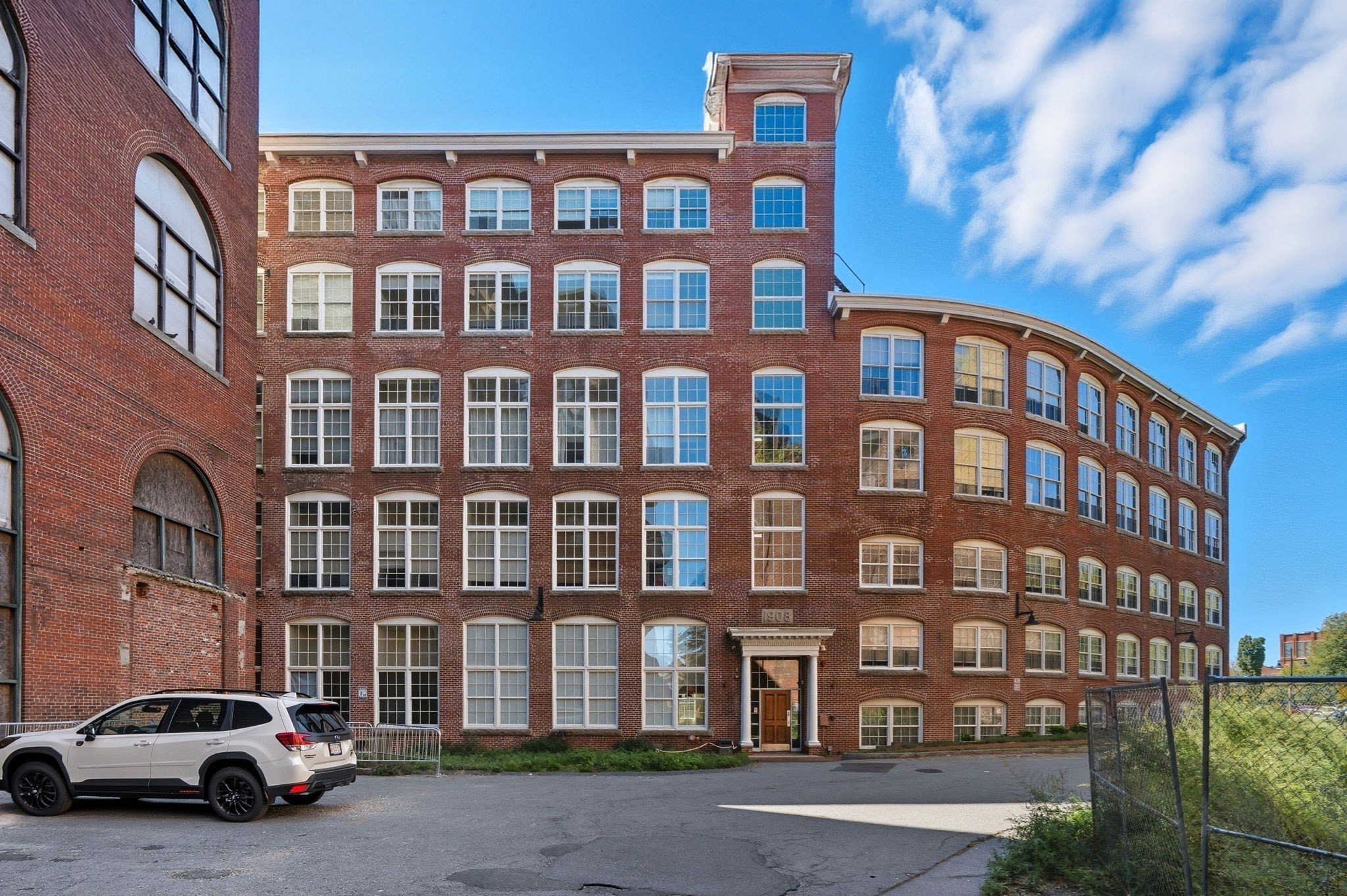 200 Market Street Unit 3002, Lowell, MA 01852
