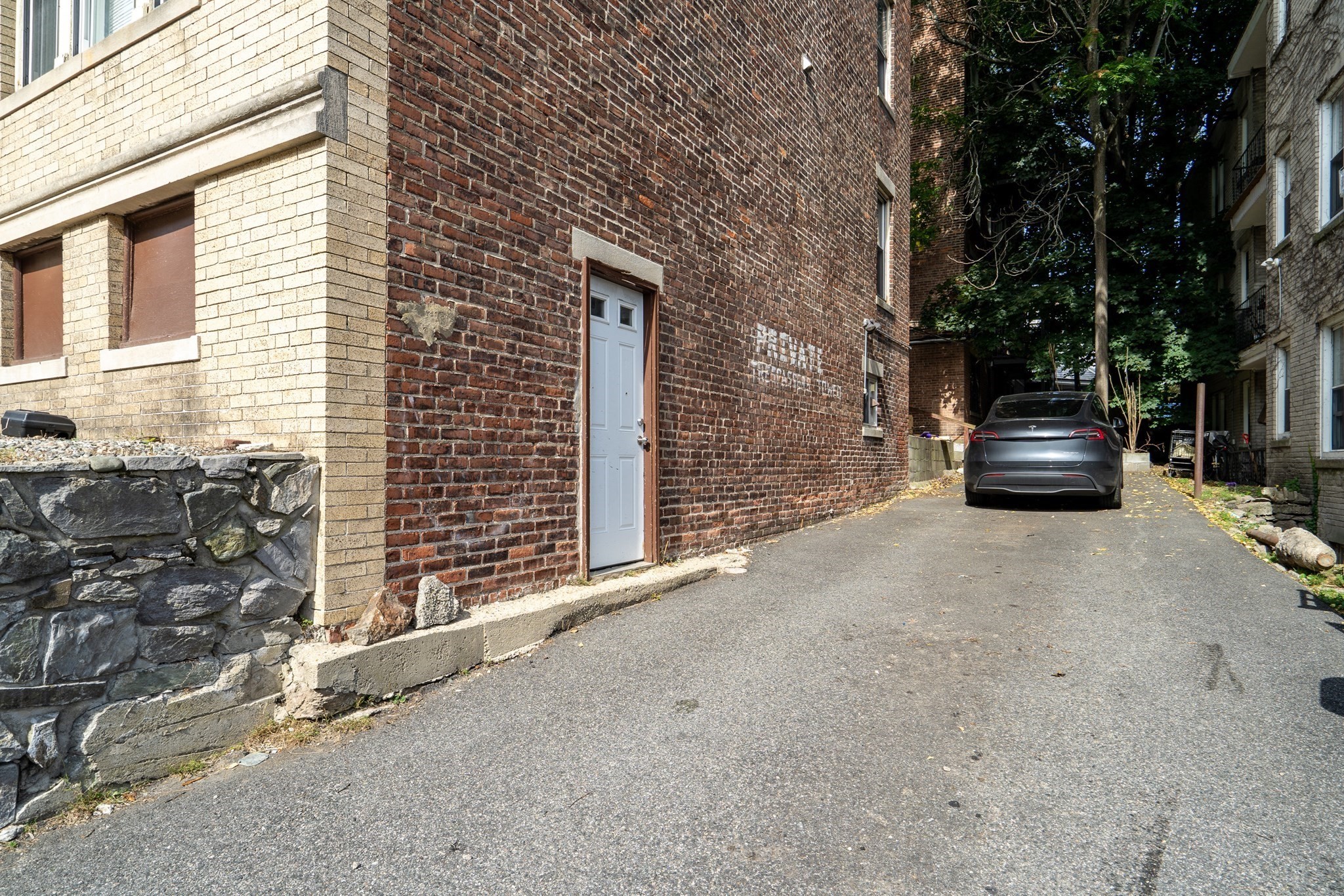 41 Orkney Rd, Boston College, Boston, MA 02135 - Image 18