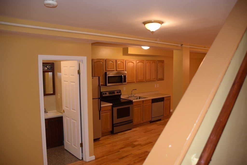 223 Clinton Unit 10, Brockton, MA 02032 - Image 4