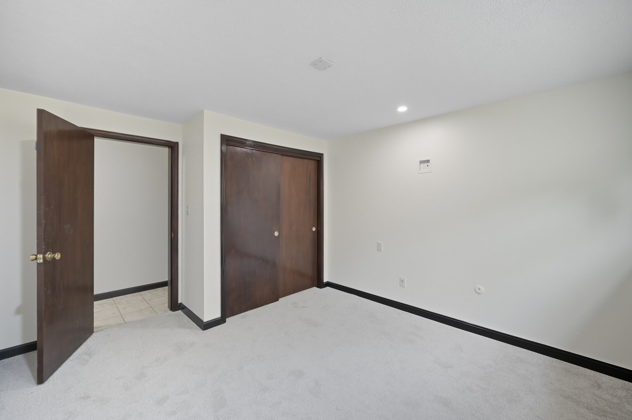 700 Robbins Ave Unit 6, Dracut, MA 01826 - Image 20