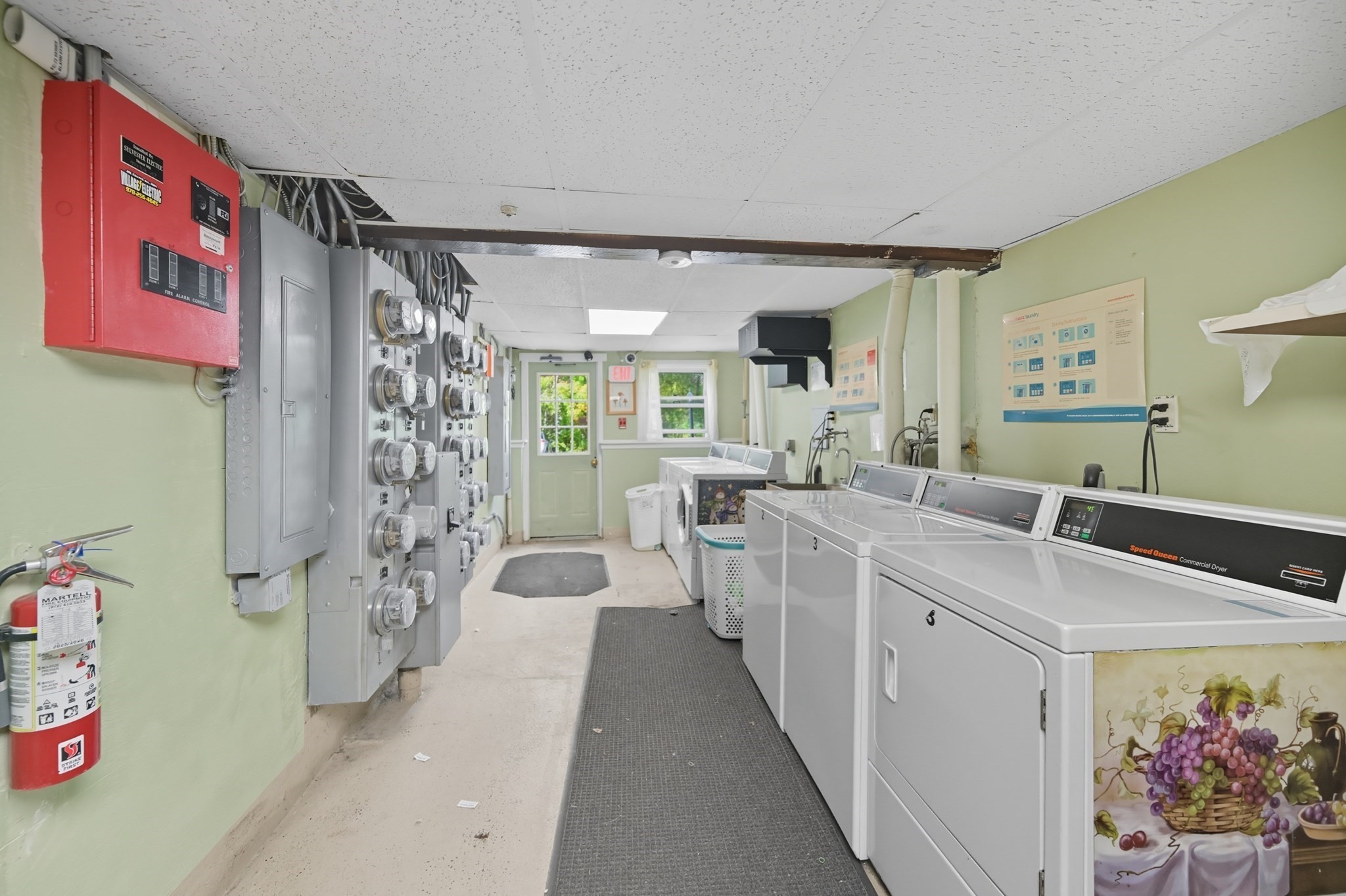 700 Robbins Ave Unit 6, Dracut, MA 01826 - Image 21