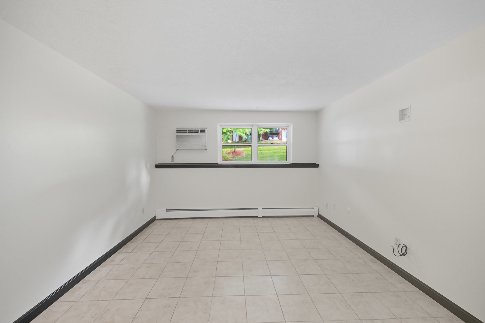 700 Robbins Ave Unit 6, Dracut, MA 01826 - Image 10