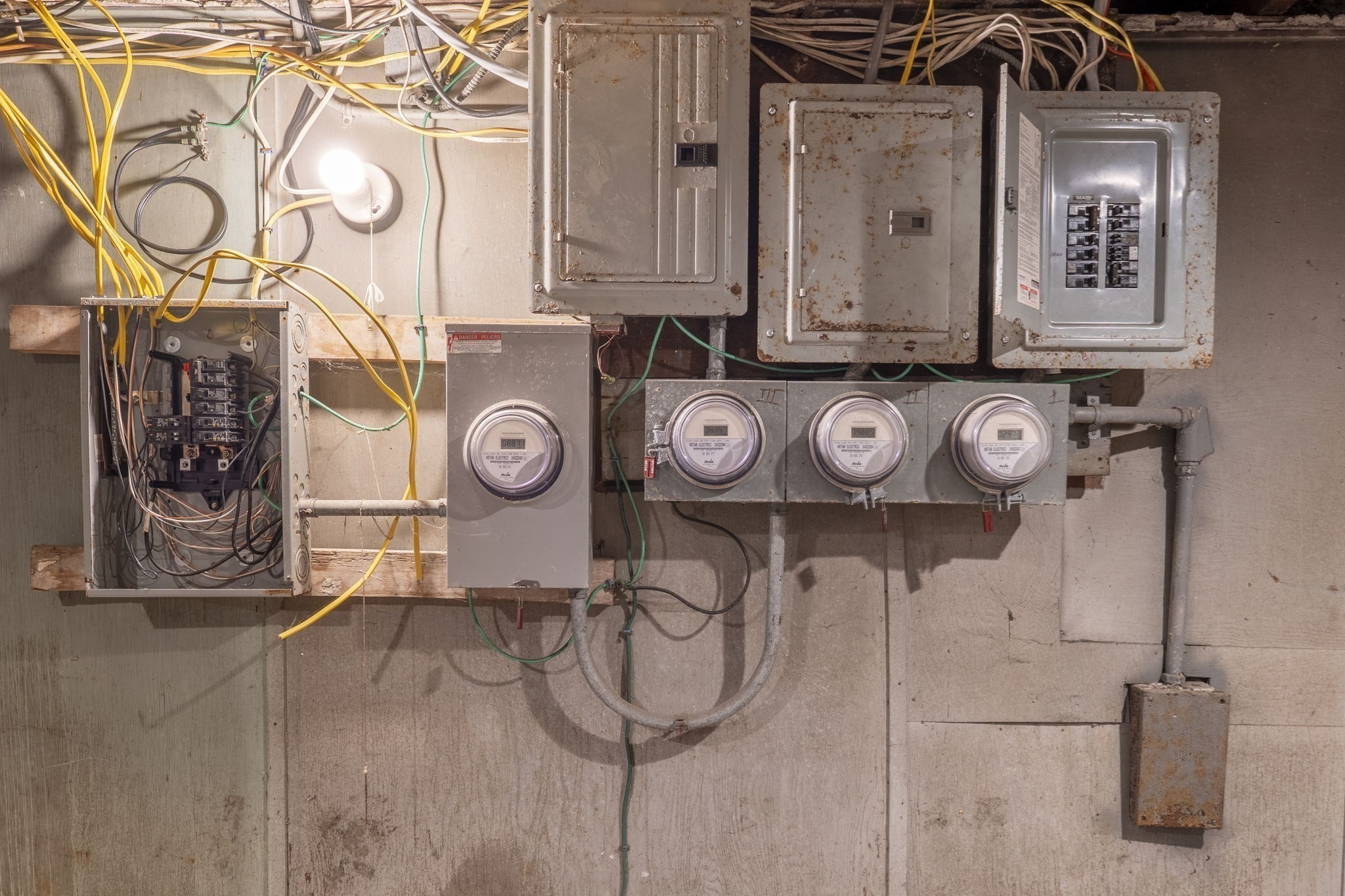 492 Harvard, Dorchester, Boston, MA 02124 - Image 24