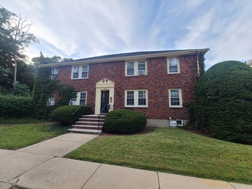 165 Everett St, Apt 2