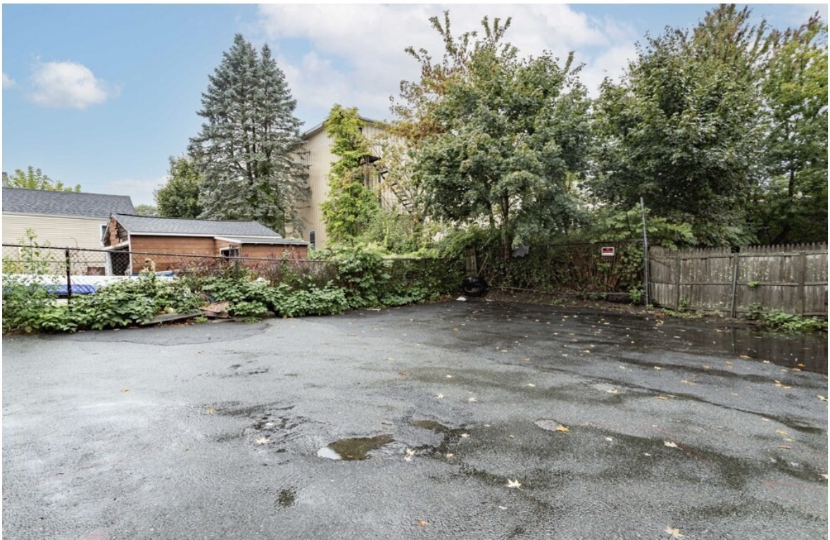 20 Johnson Ct, Brockton, MA 02301 - Image 29