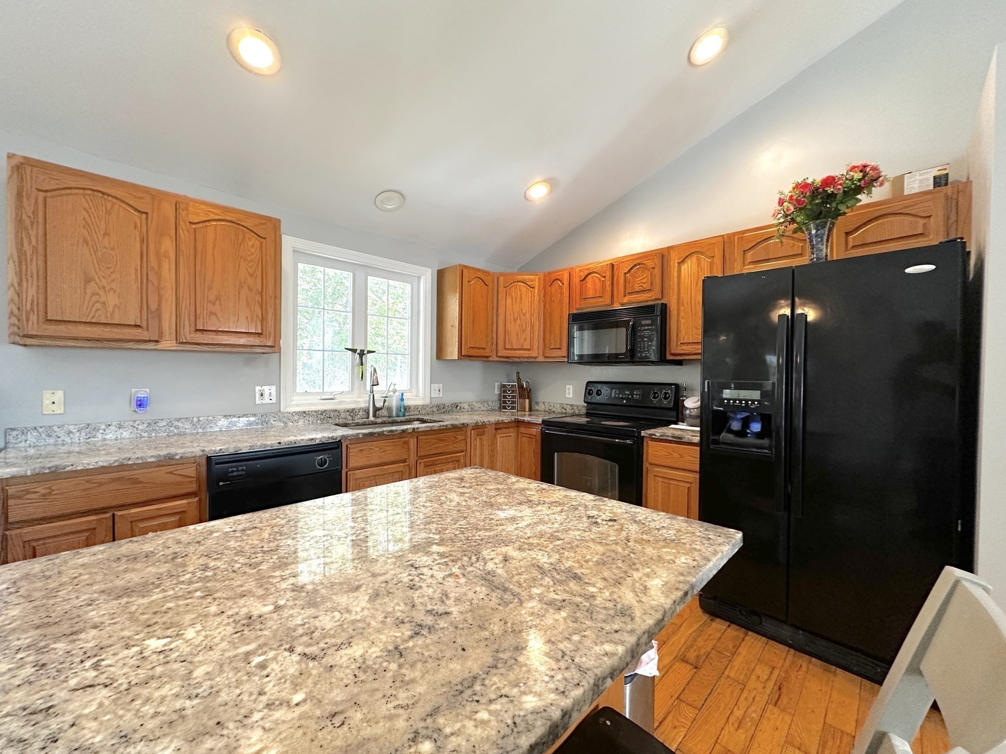 14 Browns Brook Rd, Webster, MA 01570 - Image 10