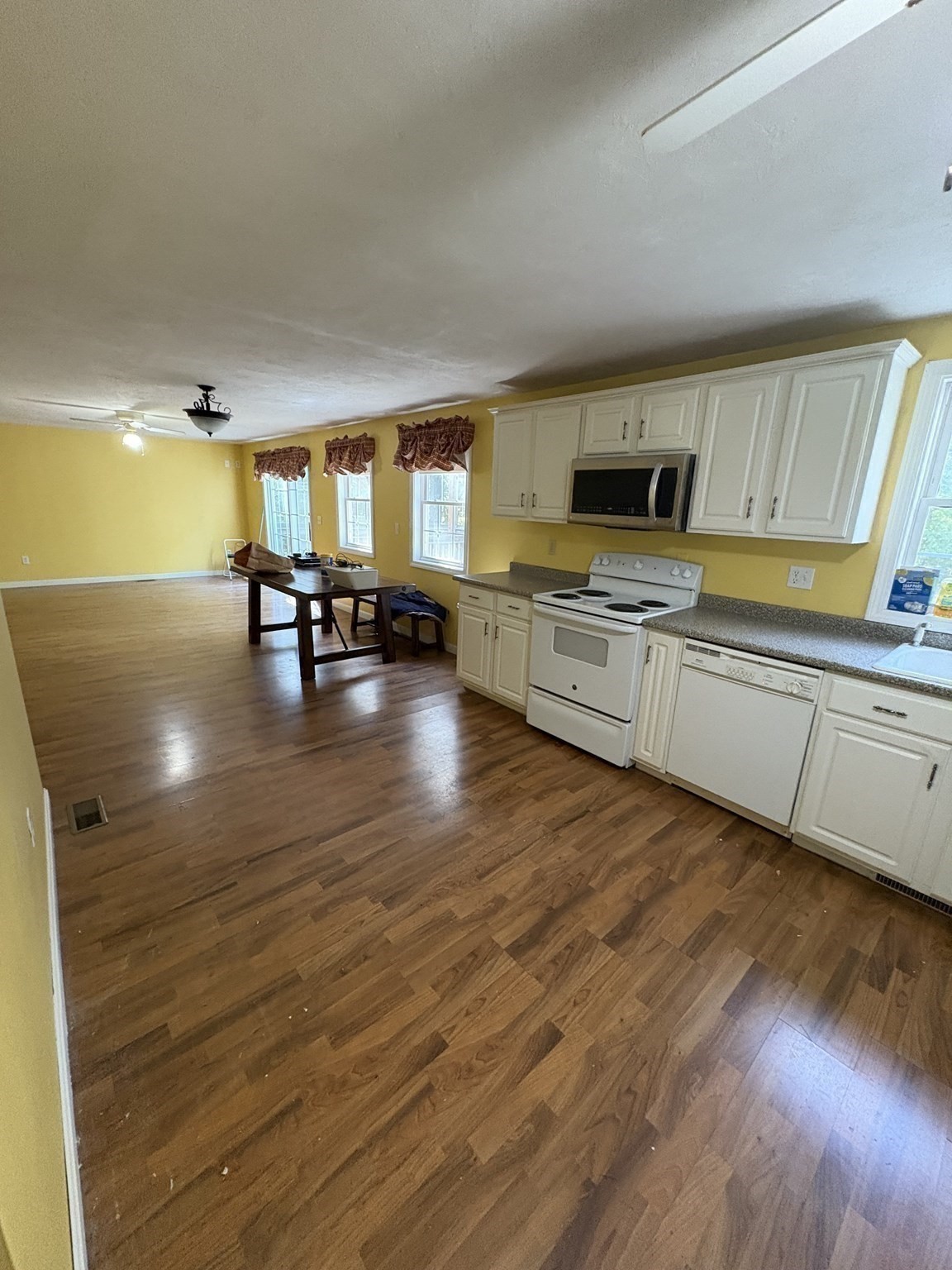 2 Cranberry Circle, Middleboro, MA 02346 - Image 8