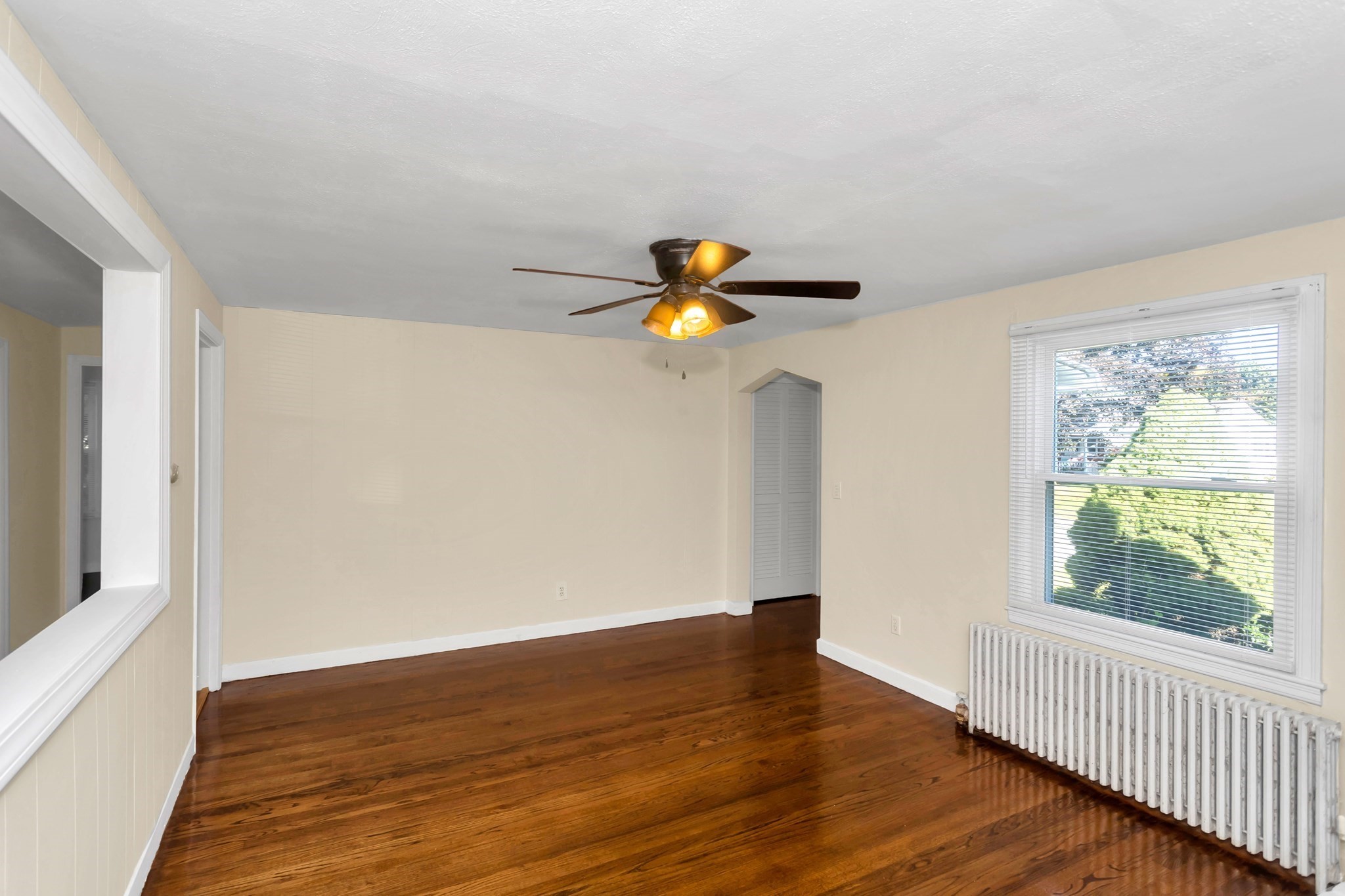 74 Woodstock St, Chicopee, MA 01020 - Image 11