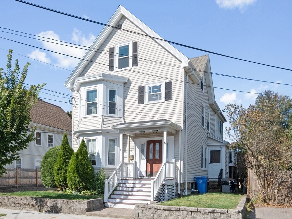 162 Myrtle Street Unit 1, Waltham, MA 02453