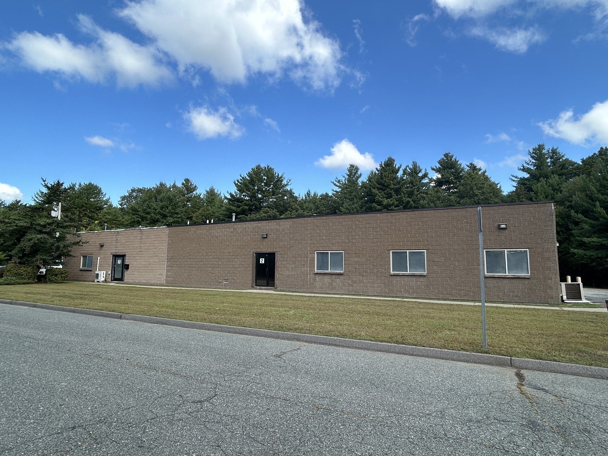 23 Jayar Rd, Medway, MA 02053 - Image 5