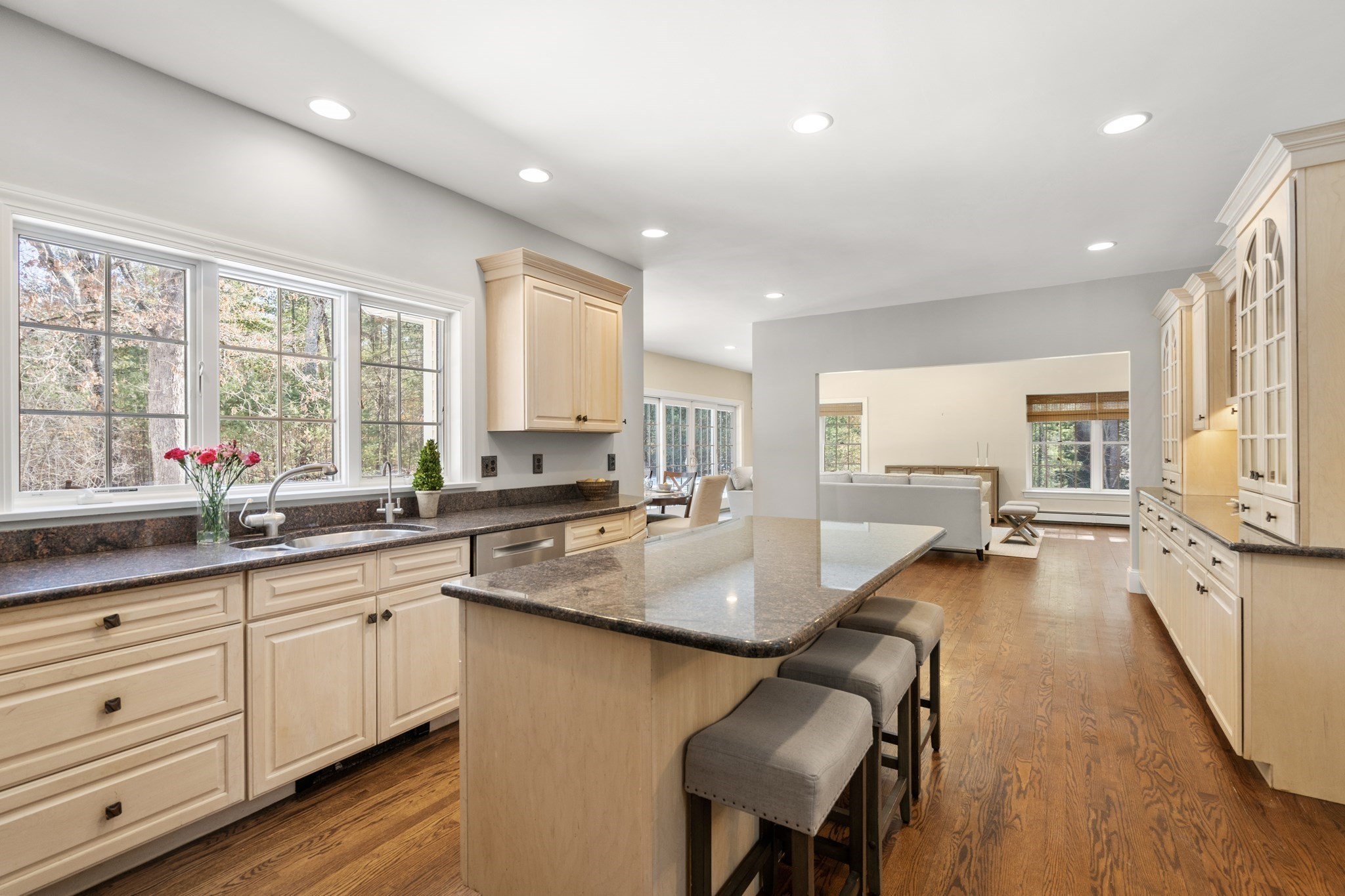 62 Walpole St, Dover, MA 02030 - Image 8