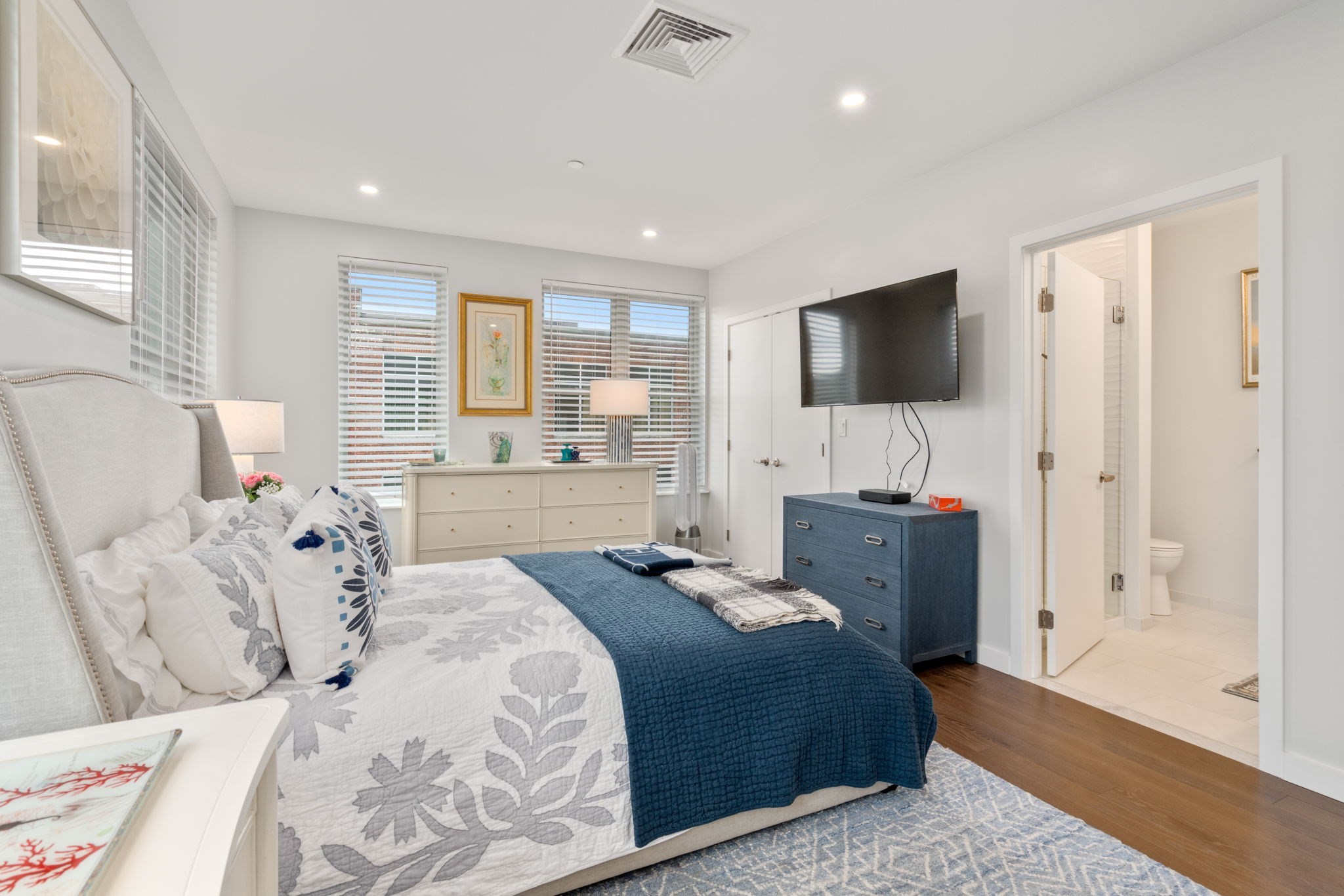 68 Los Angeles St Unit PH5, Newton, MA 02458 - Image 10