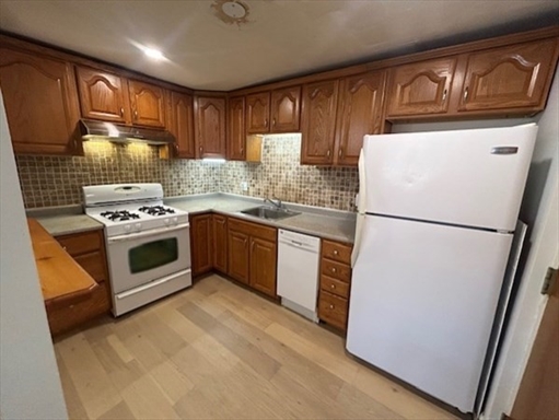 100 Quarry Street, Apt 13