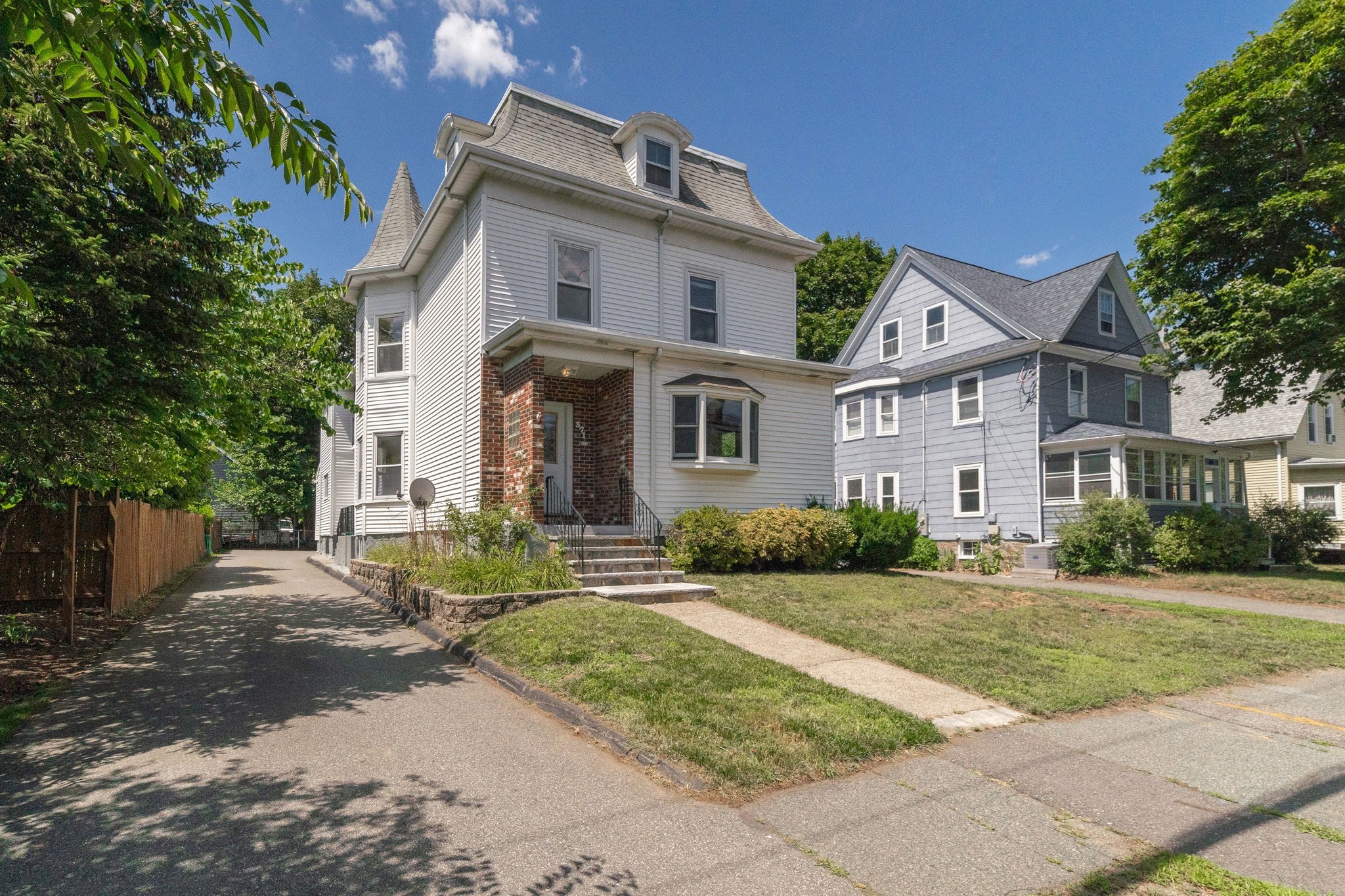 371 Cherry St., Newton, MA 02465