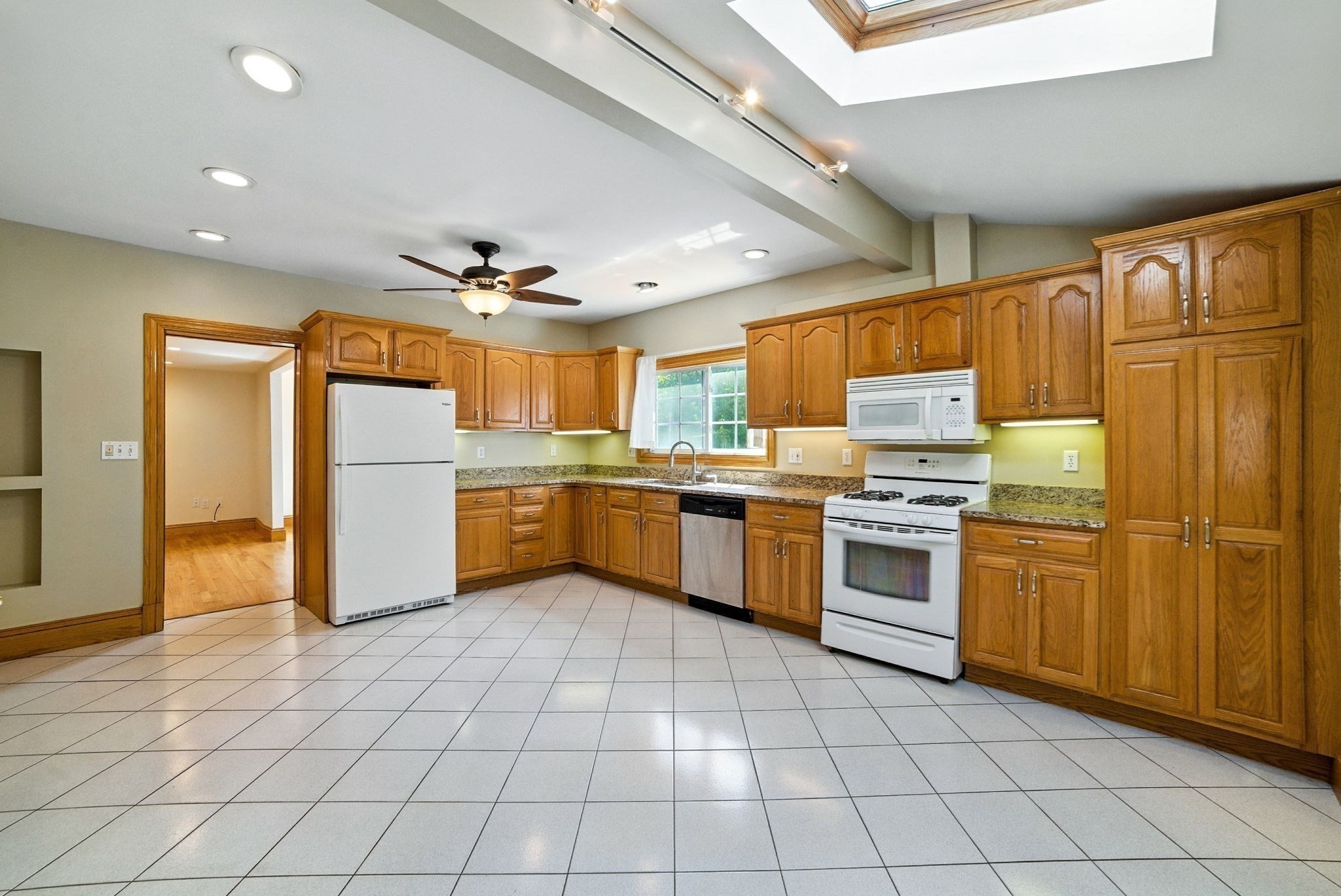 371 Cherry St., Newton, MA 02465 - Image 2