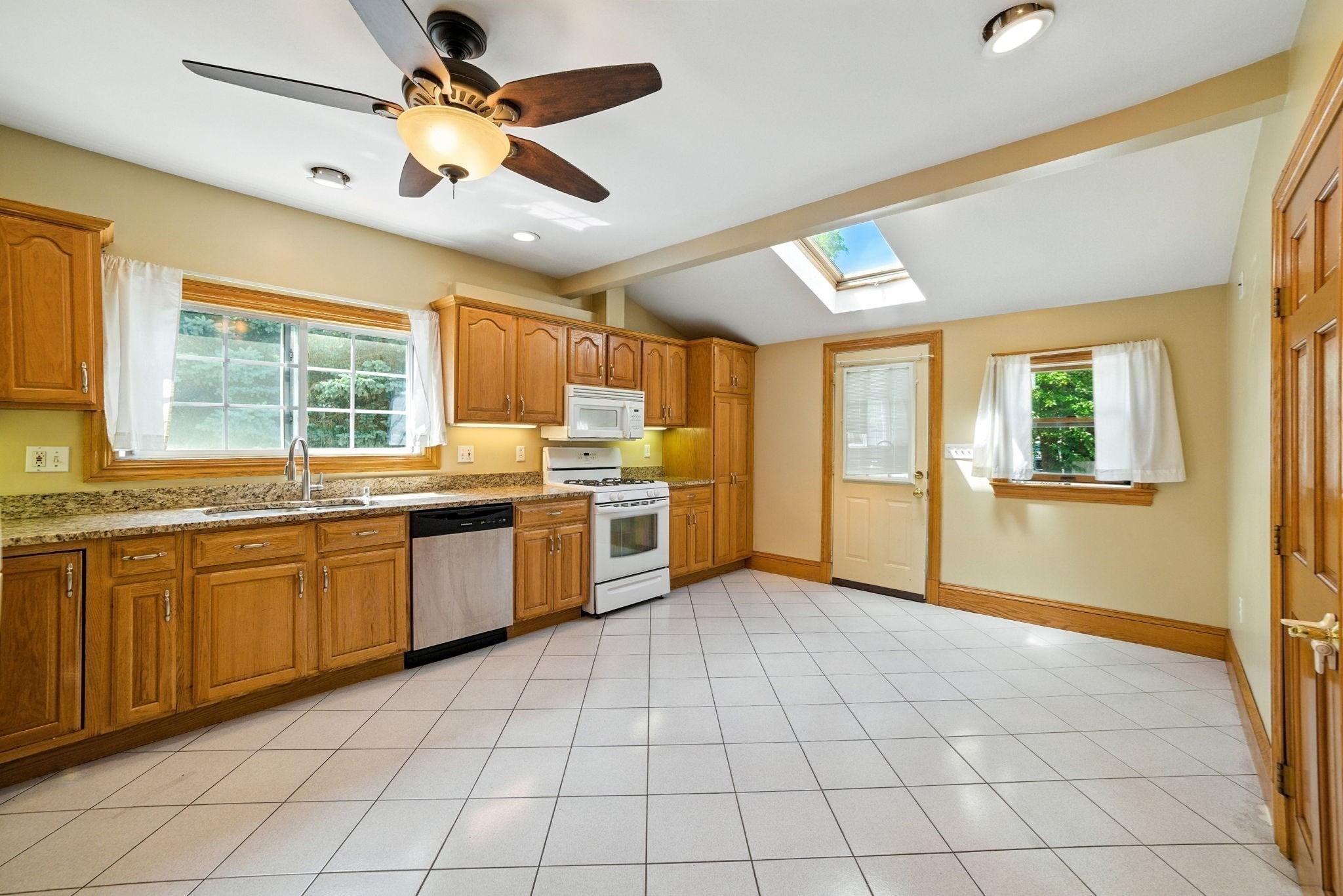 371 Cherry St., Newton, MA 02465 - Image 3