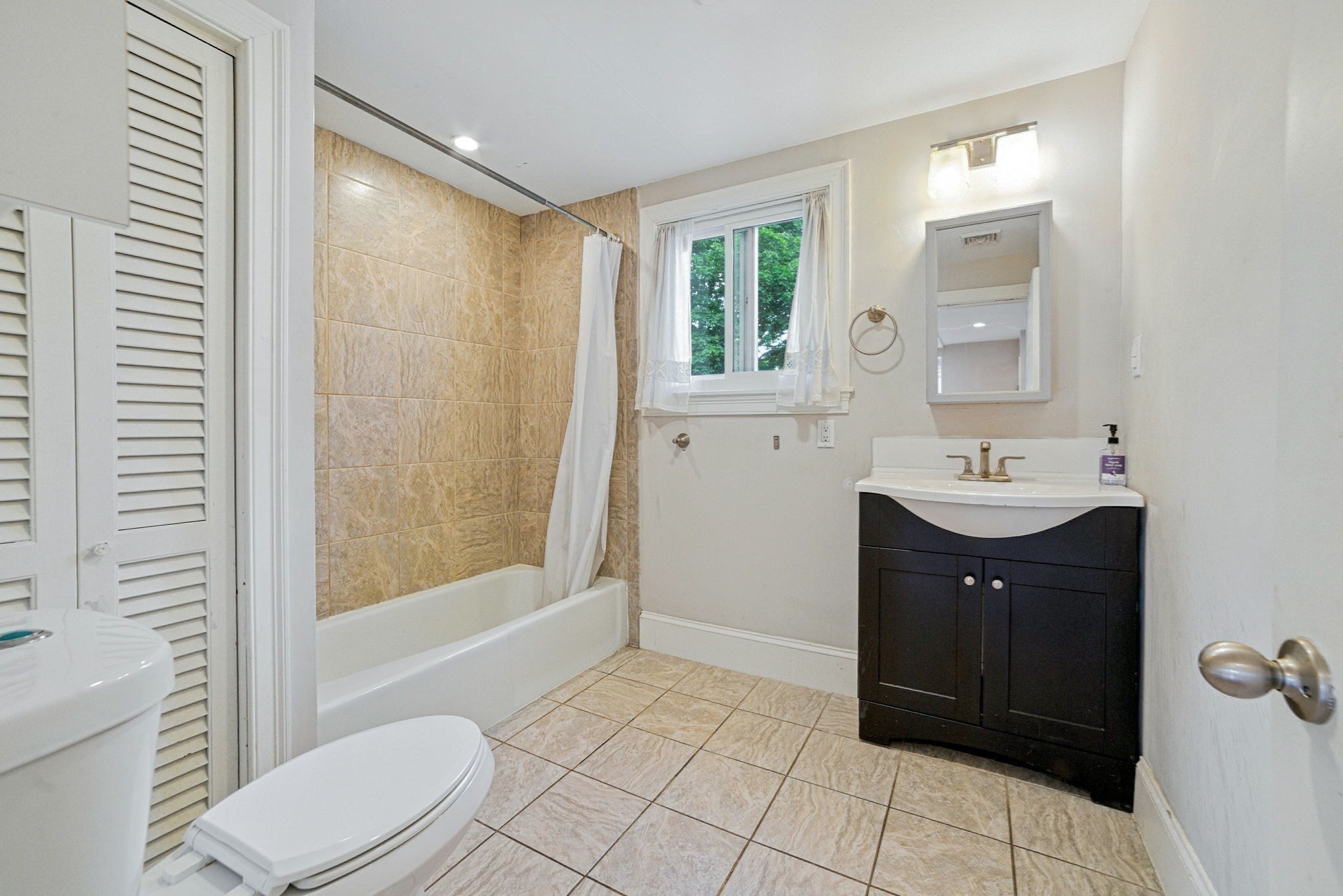 371 Cherry St., Newton, MA 02465 - Image 21