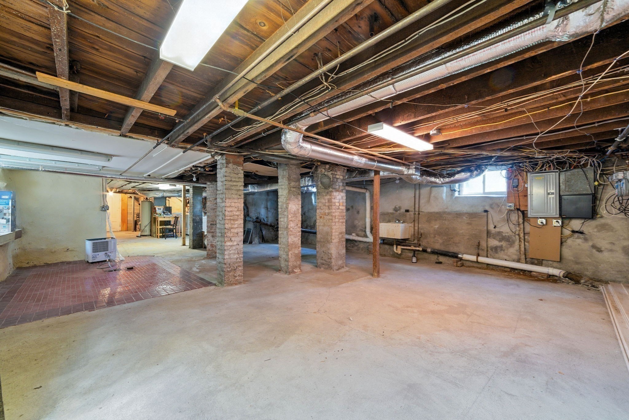 371 Cherry St., Newton, MA 02465 - Image 34