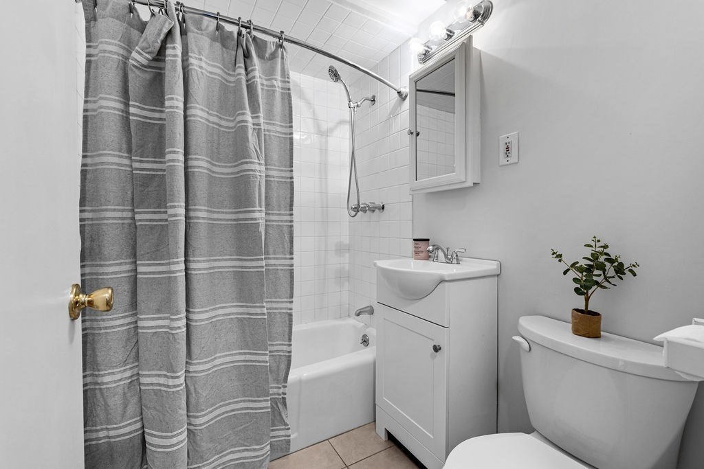 191 Glasgow St Unit 2, Fall River, MA 02721 - Image 9