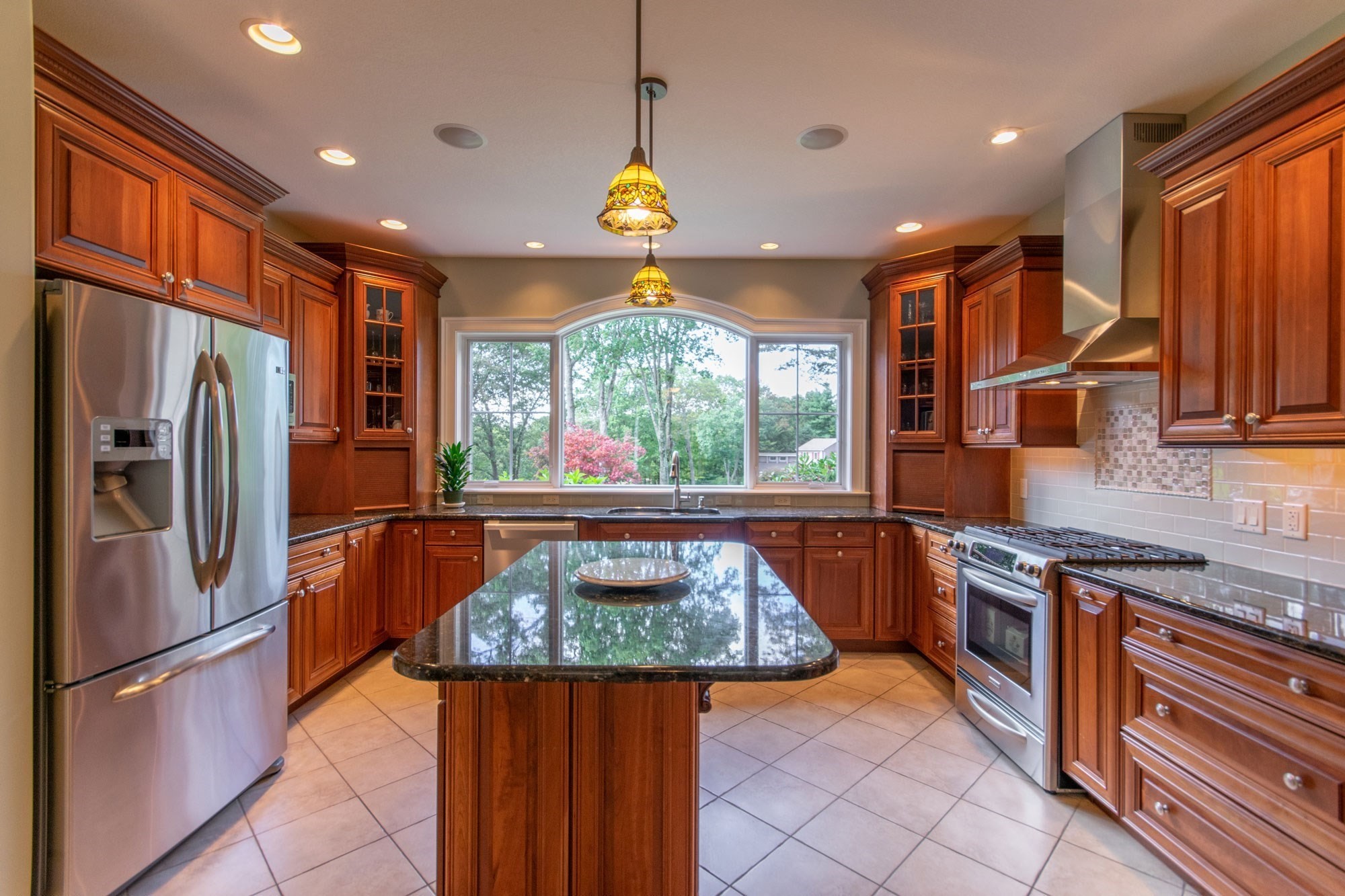 7 Western View Rd, Holyoke, MA 01040 - Image 13