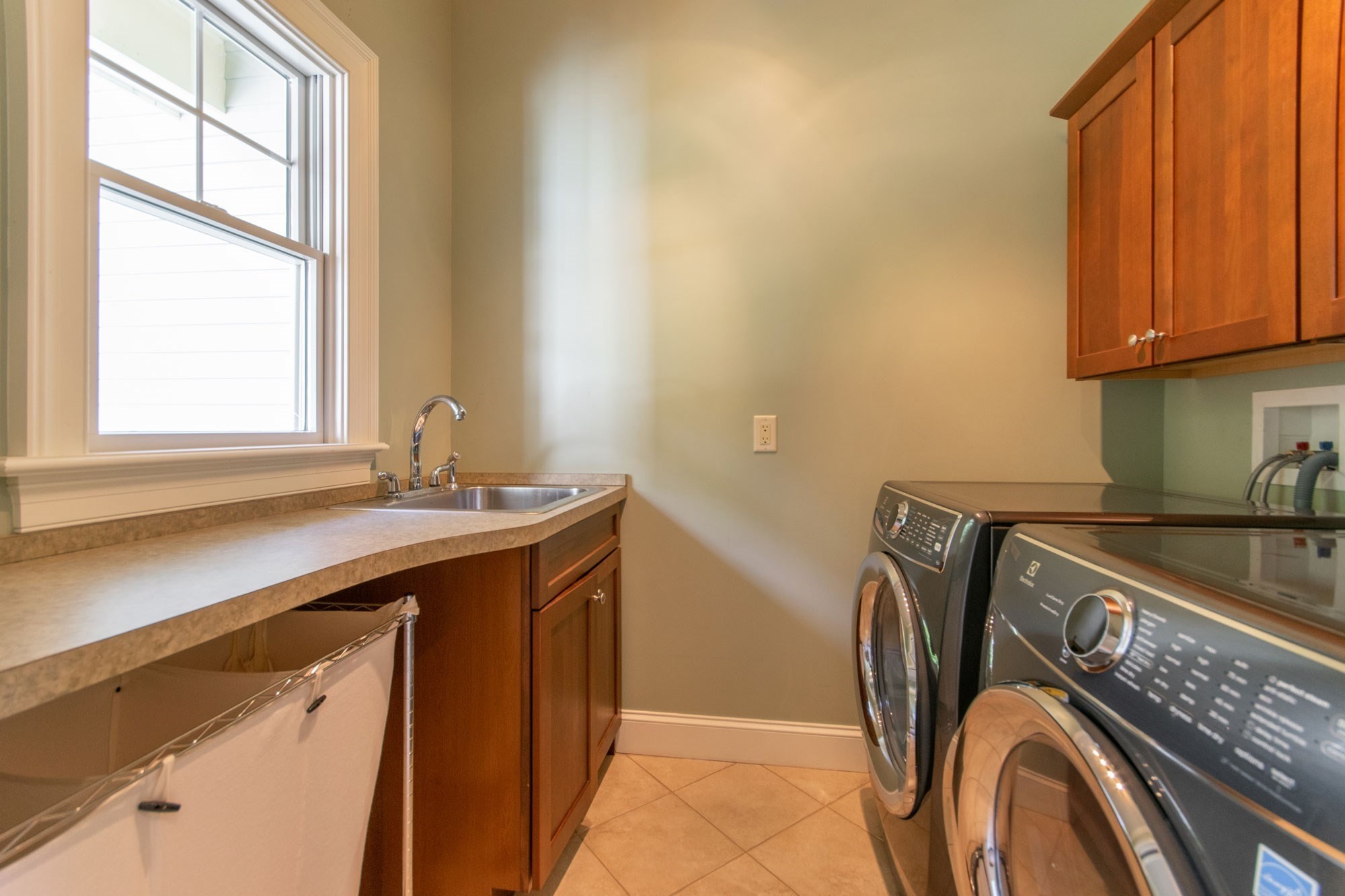 7 Western View Rd, Holyoke, MA 01040 - Image 40