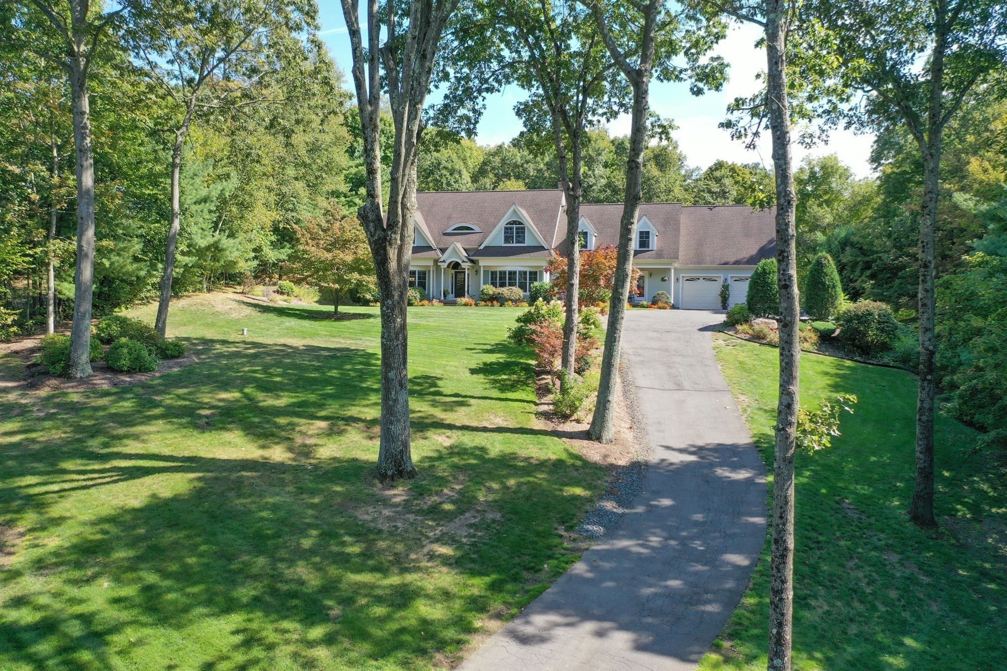 7 Western View Rd, Holyoke, MA 01040 - Image 9