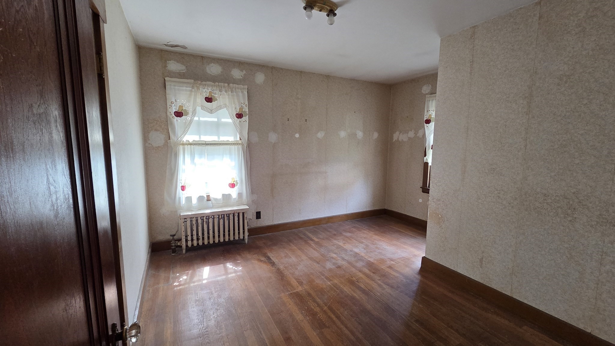 33 Carlisle St, Worcester, MA 01602 - Image 14