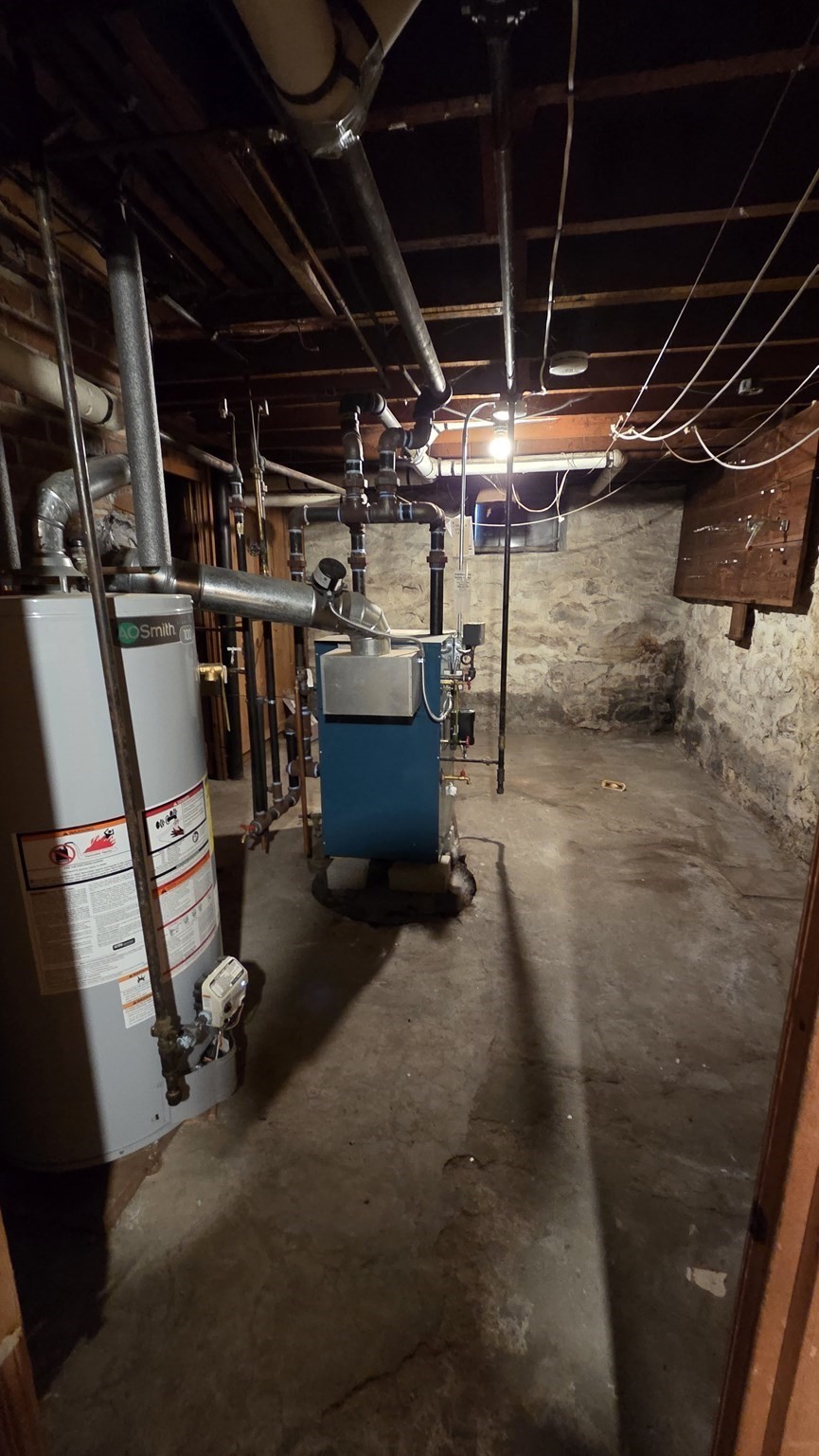 33 Carlisle St, Worcester, MA 01602 - Image 23