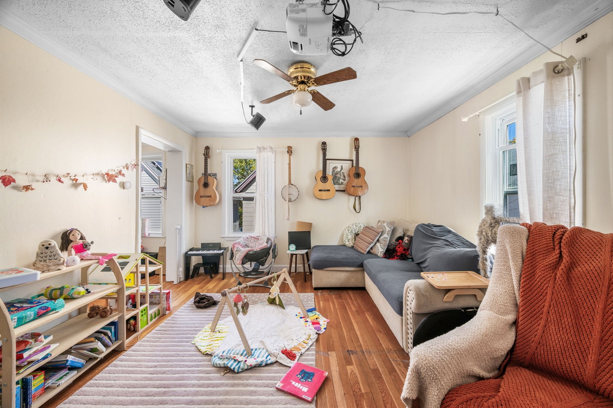 8 Albion Ter, Somerville, MA 02144 - Image 16