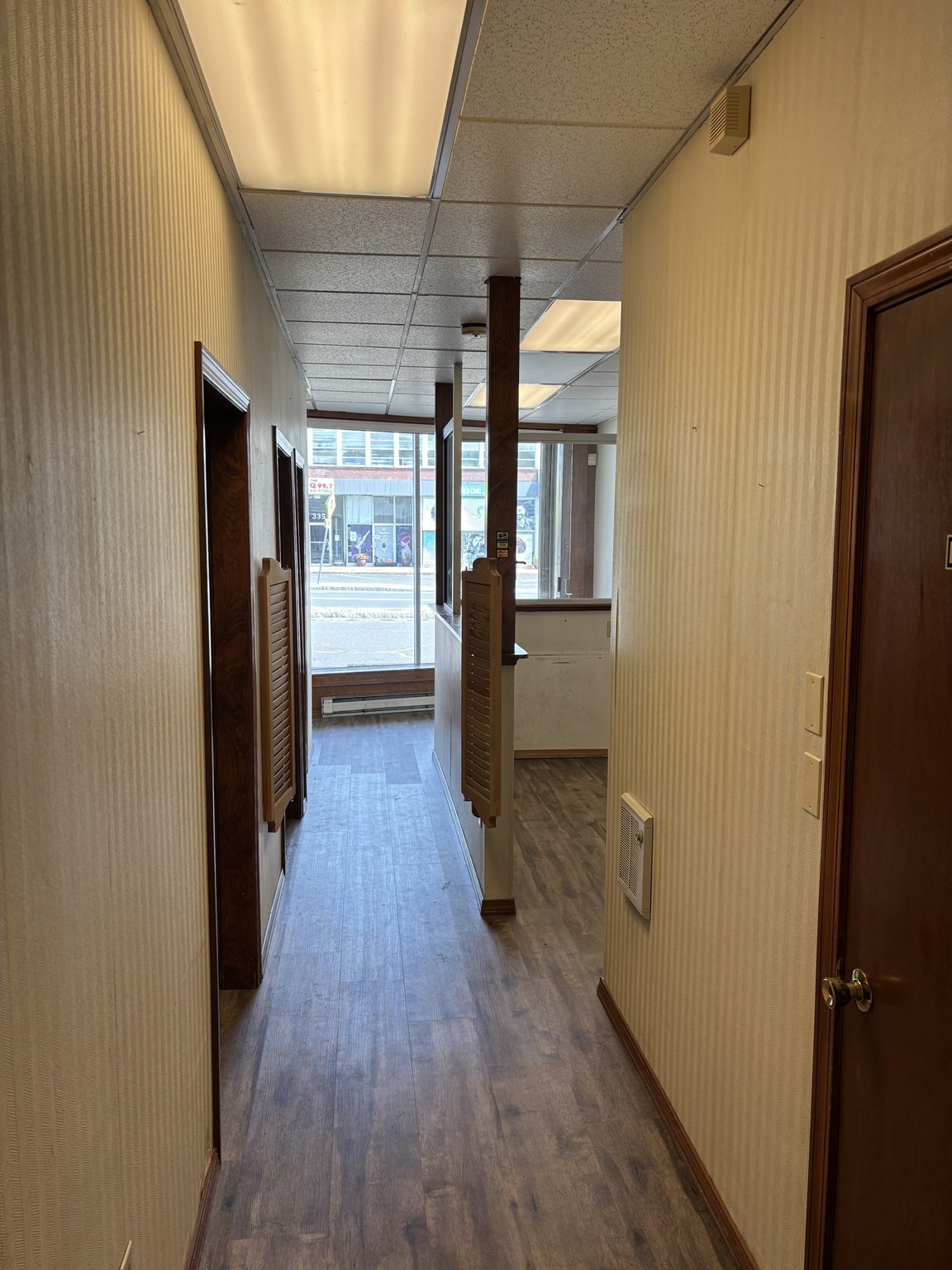 334 Walnut Street Ext, Agawam, MA 01001 - Image 8