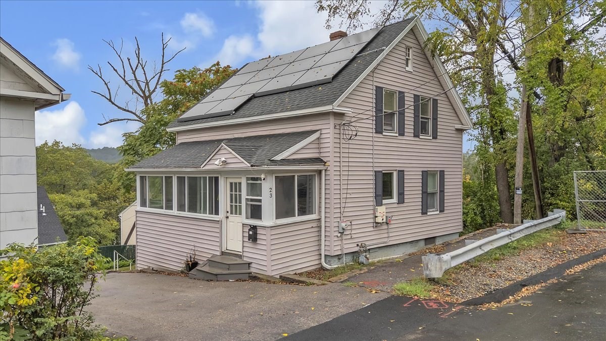 23 Dryden St, Worcester, MA 01605 - Image 2