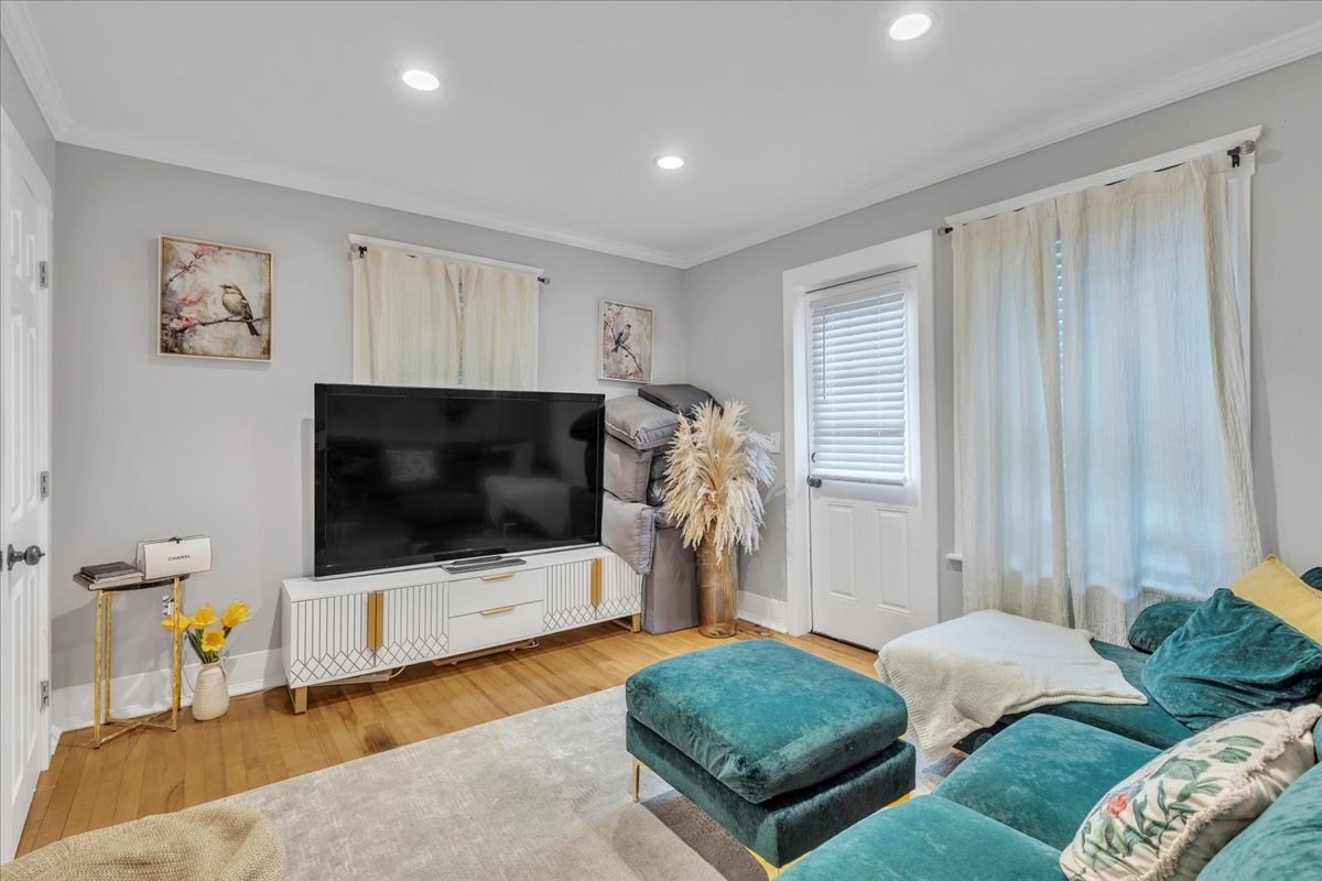 23 Dryden St, Worcester, MA 01605 - Image 15