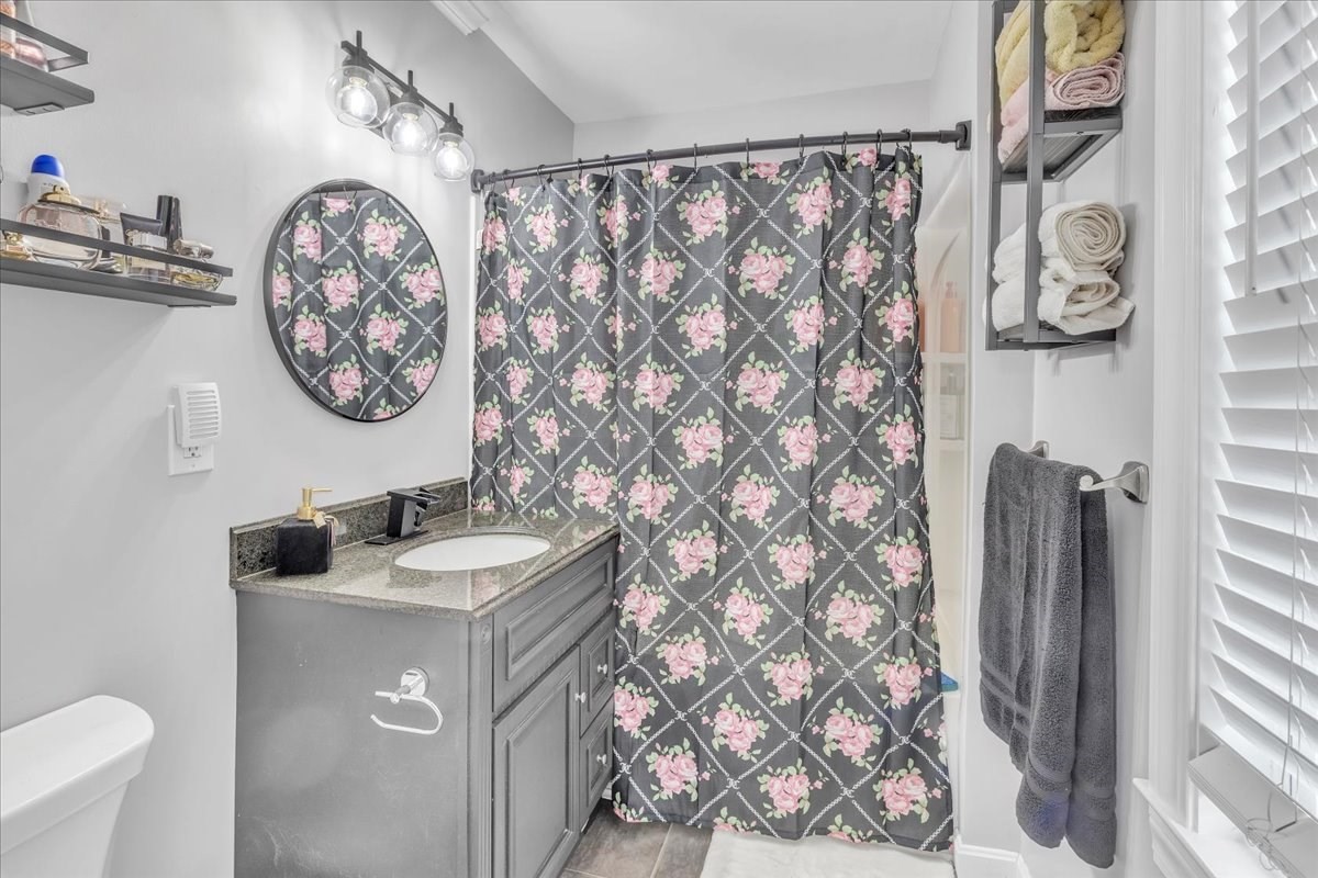 23 Dryden St, Worcester, MA 01605 - Image 19