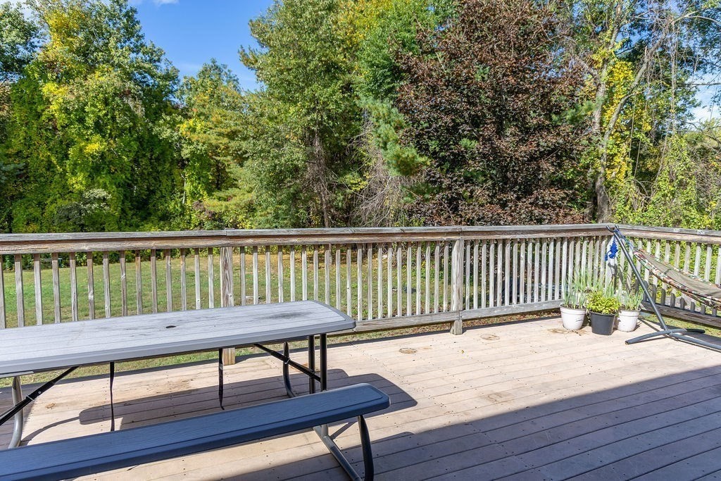 41 Hill St, Leominster, MA 01453 - Image 16