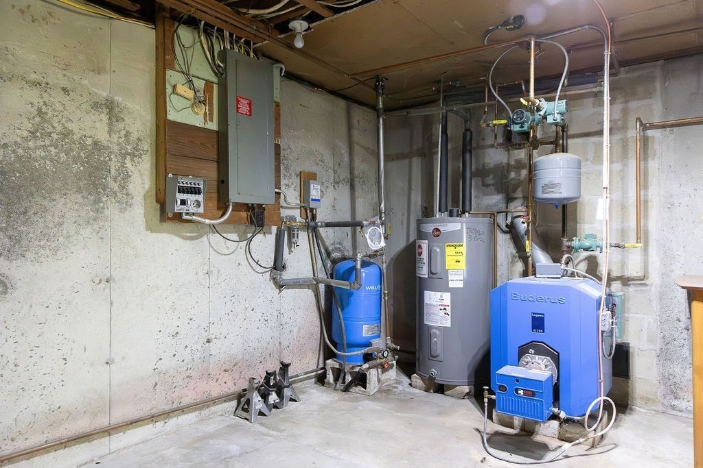 41 Hill St, Leominster, MA 01453 - Image 31