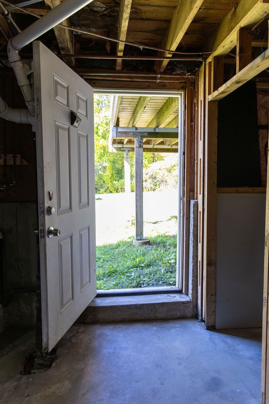 41 Hill St, Leominster, MA 01453 - Image 32