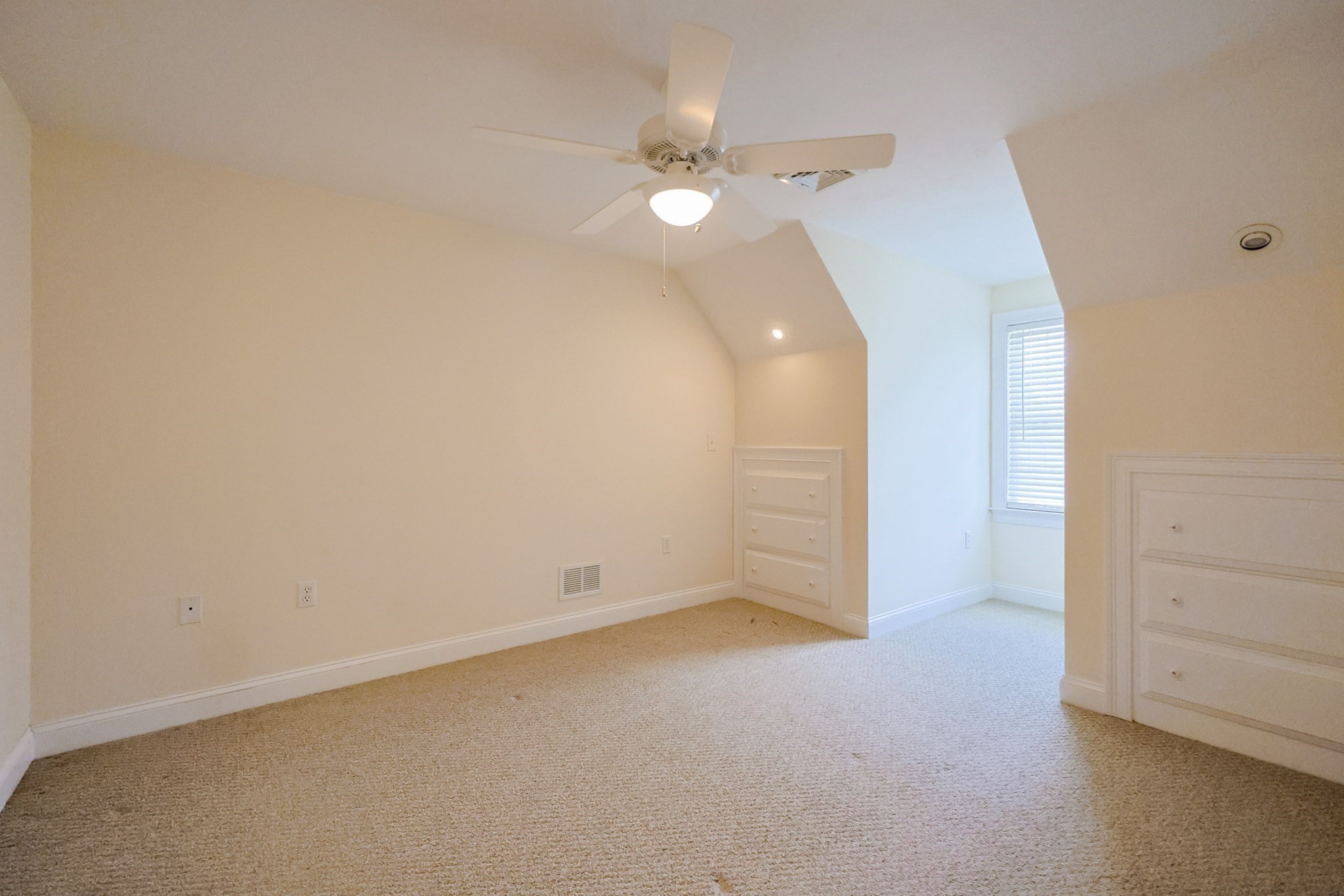 9 Hillside Avenue, Milford, MA 01757 - Image 24