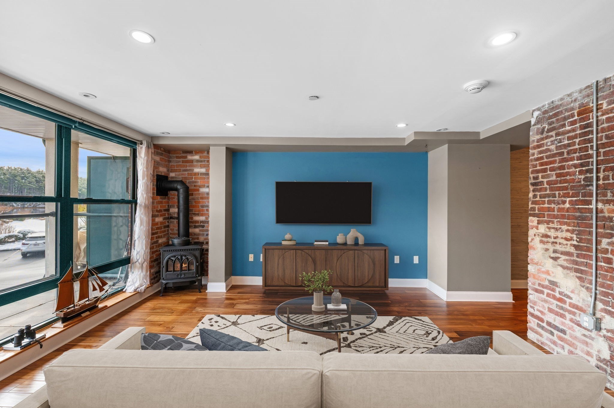 60 Merrimac St Unit 604, Amesbury, MA 01913 - Image 2