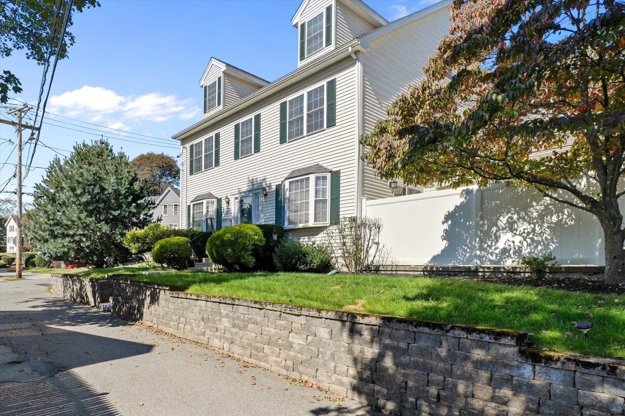 5 Bateman Ct Unit 5, Wakefield, MA 01880