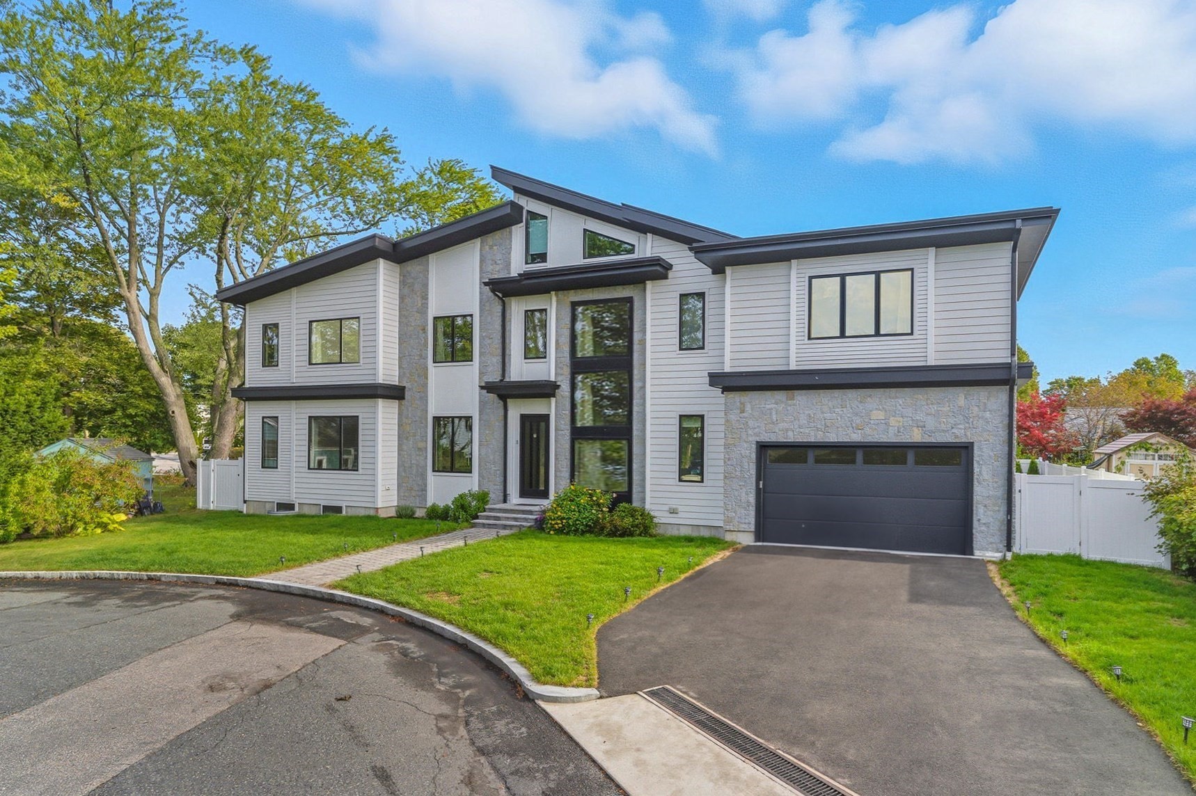 5 Kappius Path, Newton, MA 02459 - Image 2