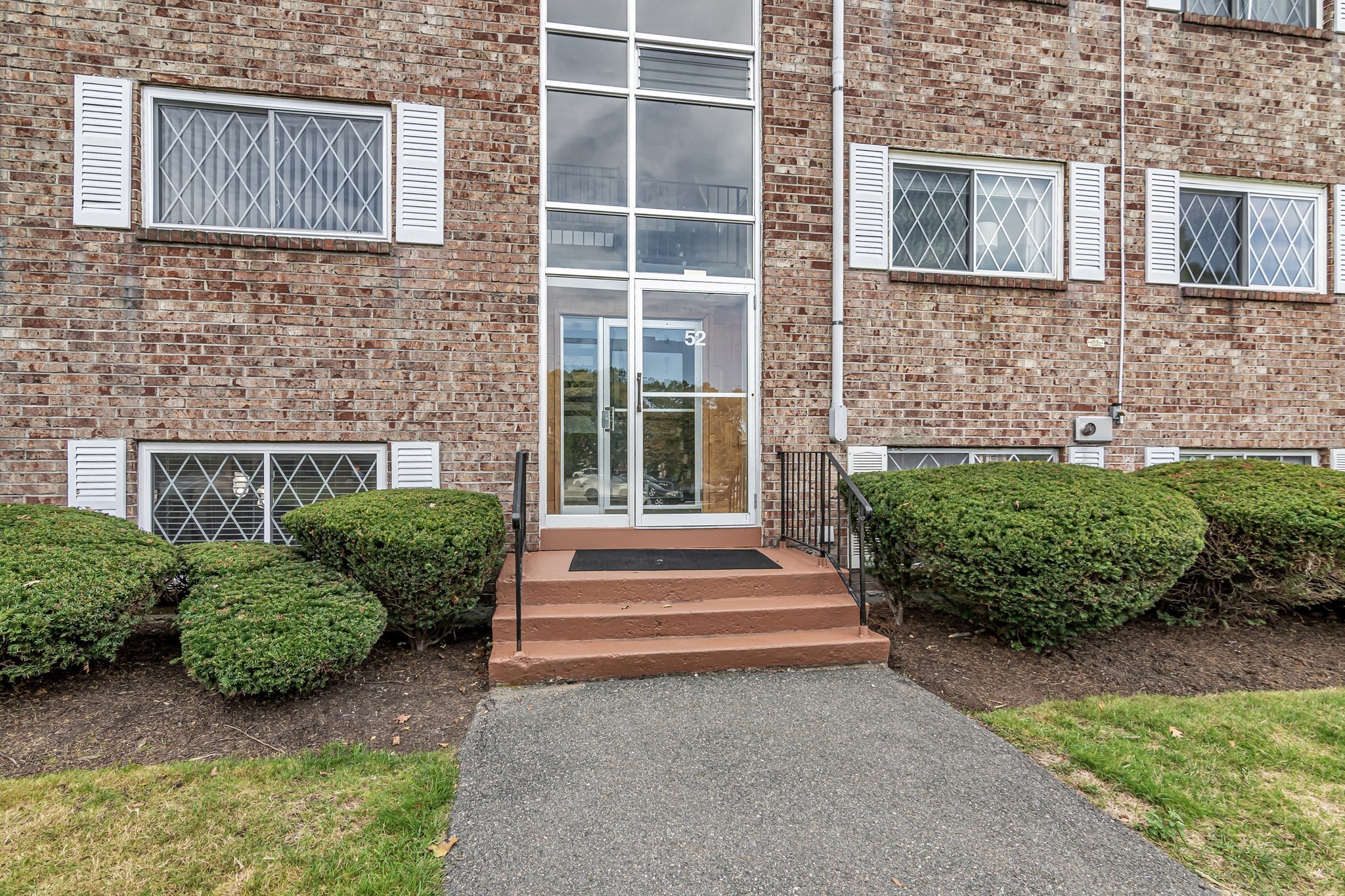 52 Fernview Ave Unit 7, North Andover, MA 01845 - Image 2