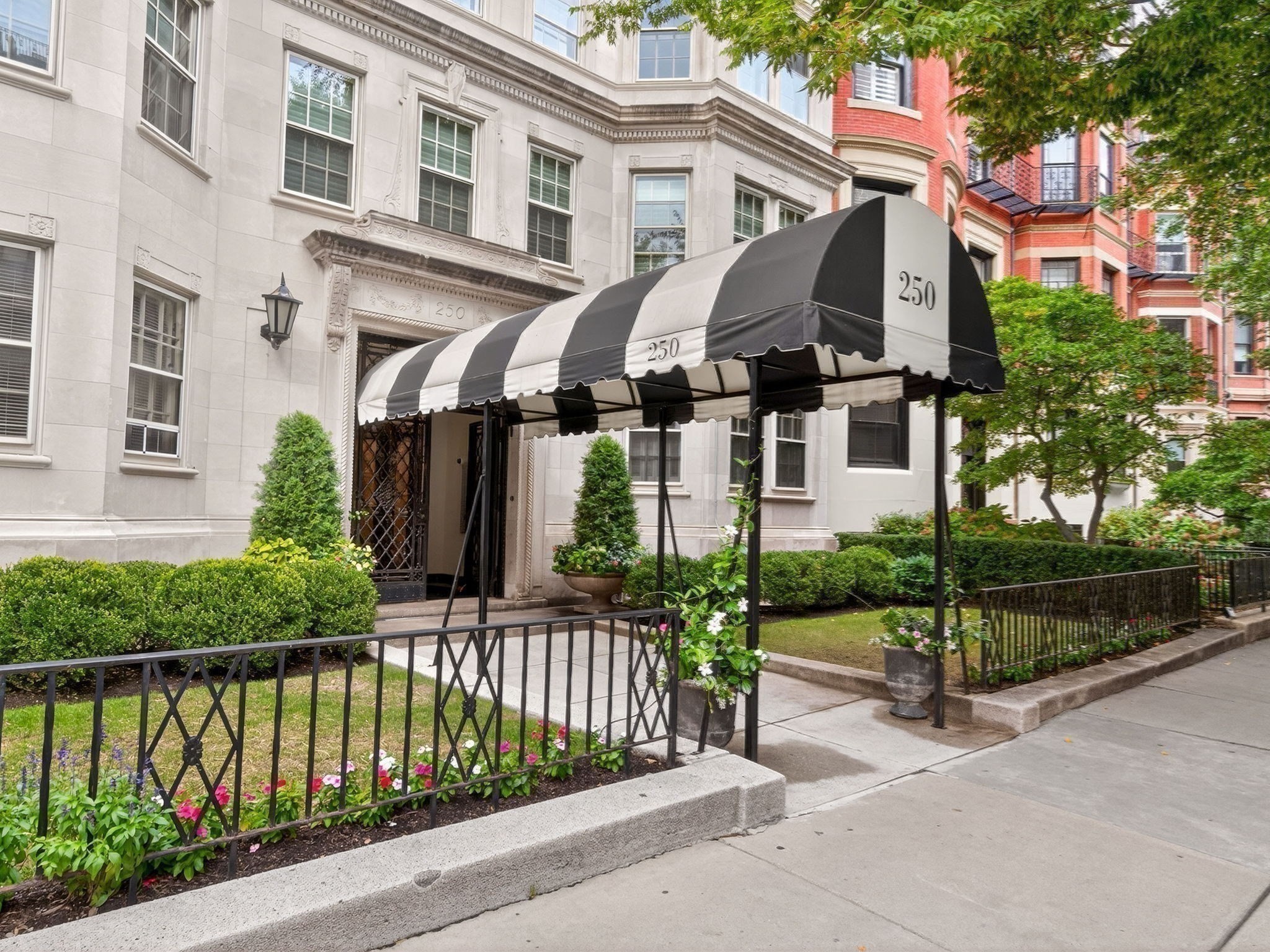 250 Beacon Street Unit 12, Back Bay, Boston, MA 02116 - Image 22