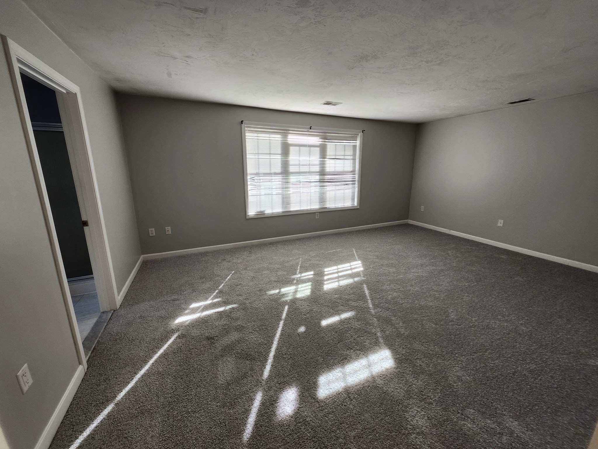 20 Woodridge Rd, Millbury, MA 01527 - Image 19