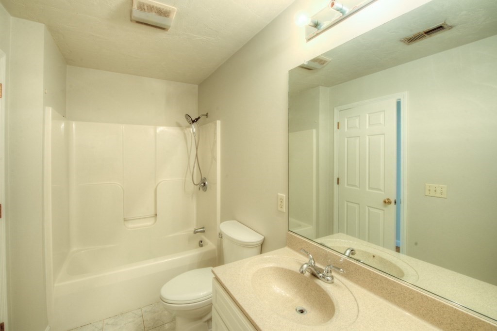 20 Woodridge Rd, Millbury, MA 01527 - Image 26