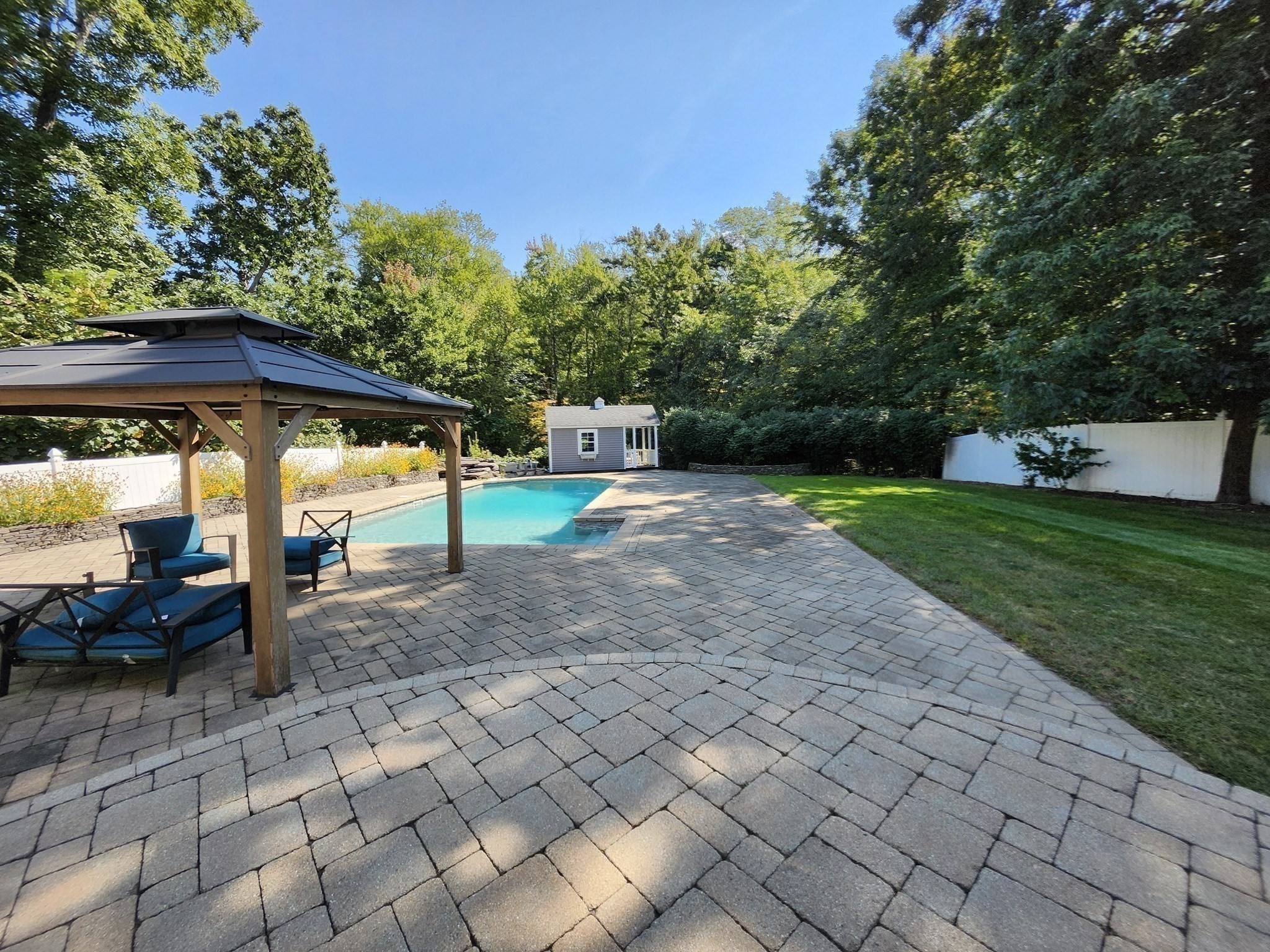 20 Woodridge Rd, Millbury, MA 01527 - Image 28