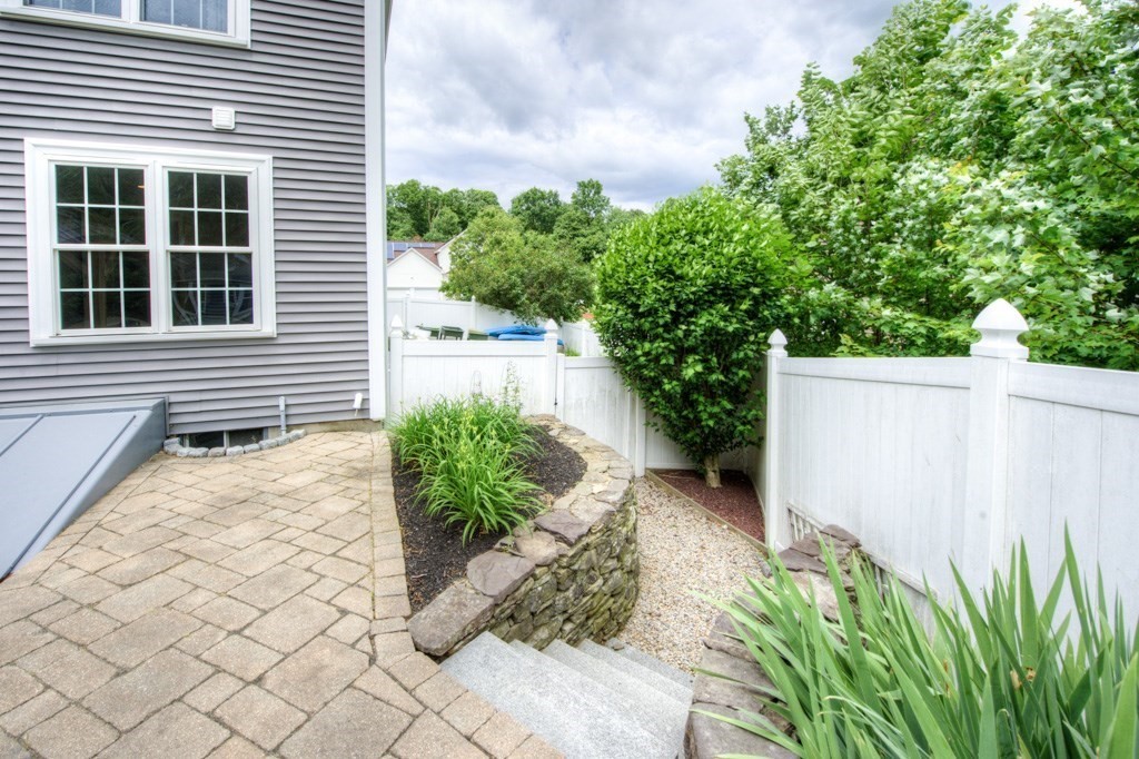 20 Woodridge Rd, Millbury, MA 01527 - Image 31