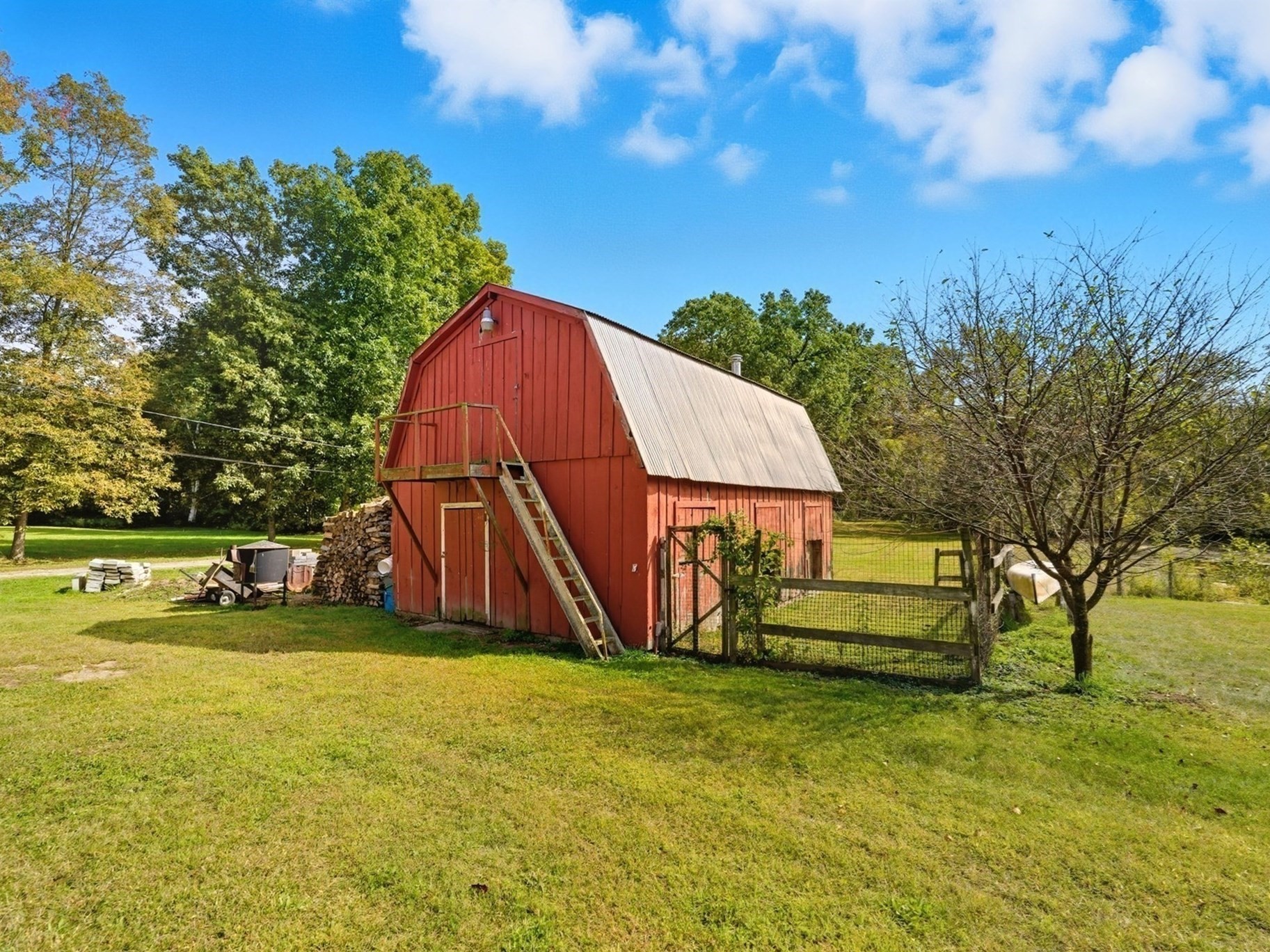 70 Sroka Lane, Ludlow, MA 01056 - Image 3