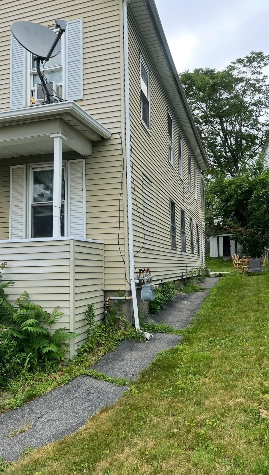 71 Fox St, Worcester, MA 01604 - Image 2