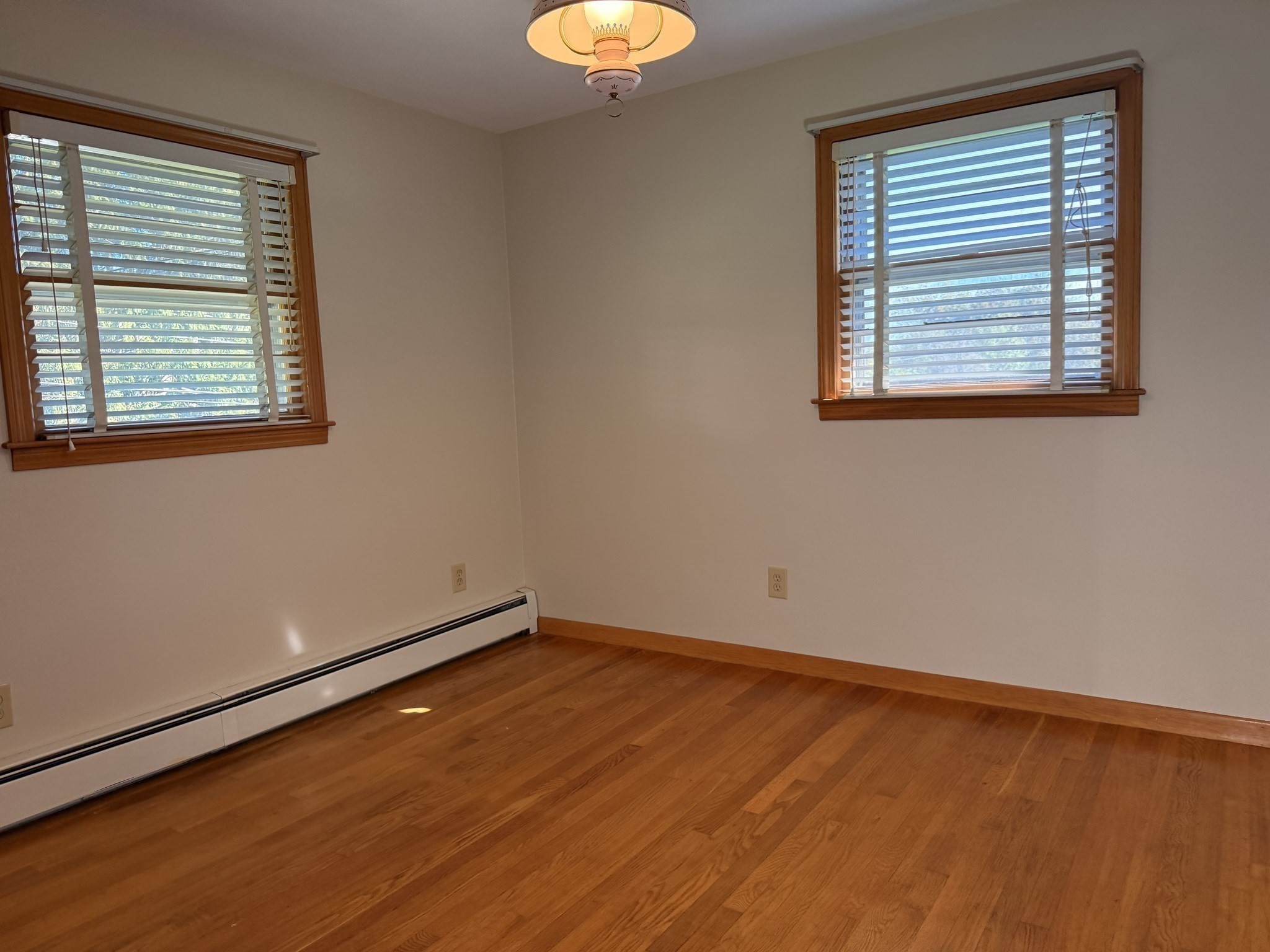 70 Harrington Way, Worcester, MA 01604 - Image 17