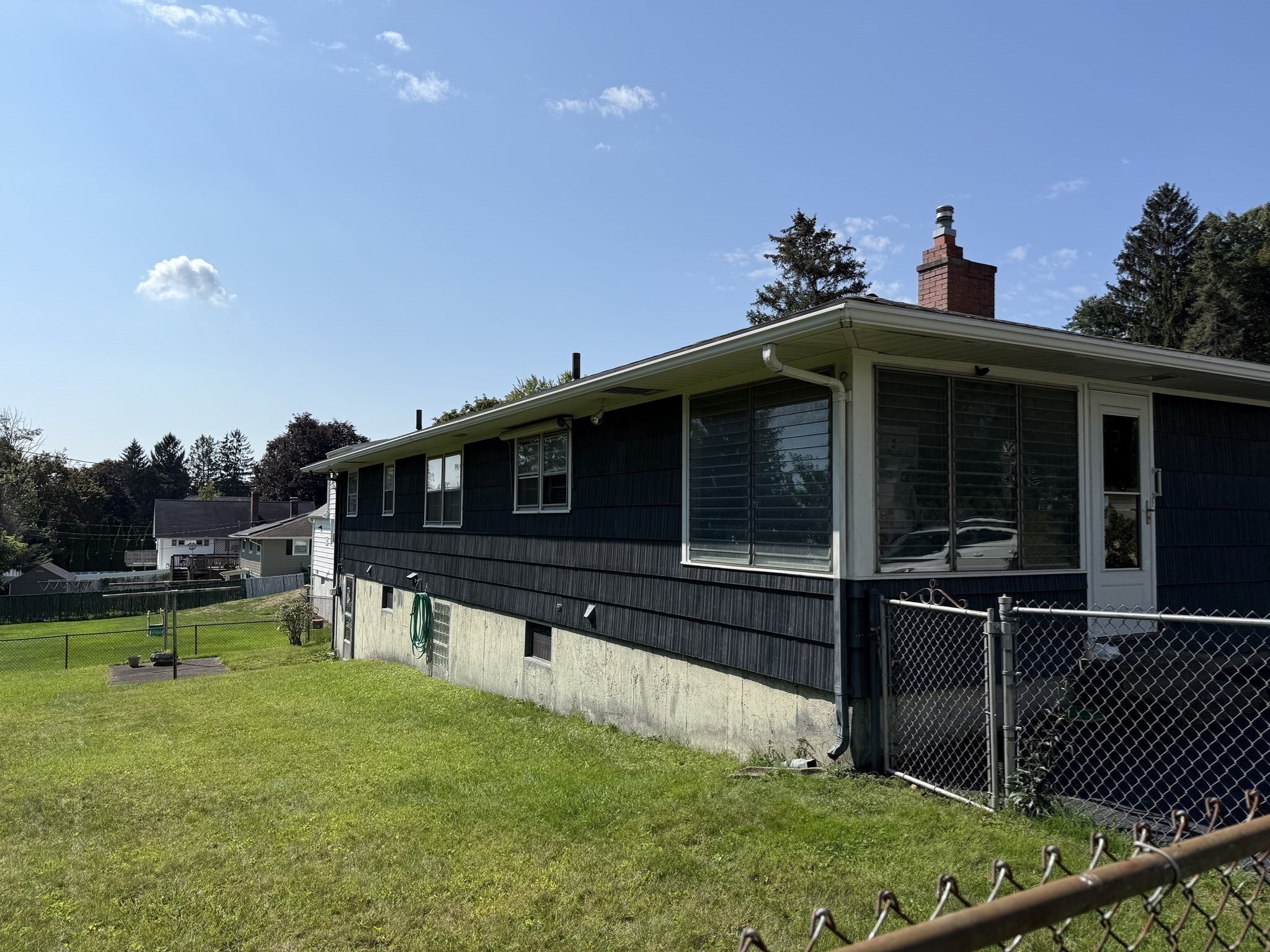 70 Harrington Way, Worcester, MA 01604 - Image 3